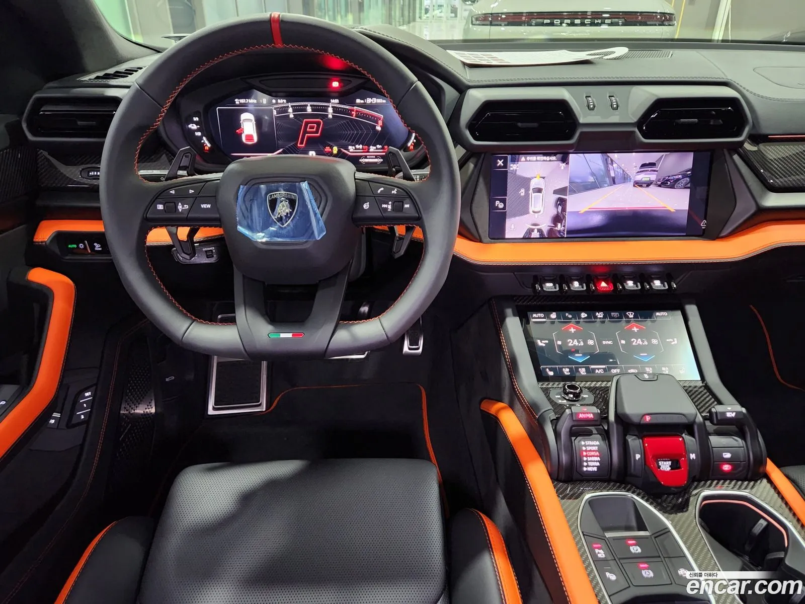 Lamborghini Urus 2025 — 12