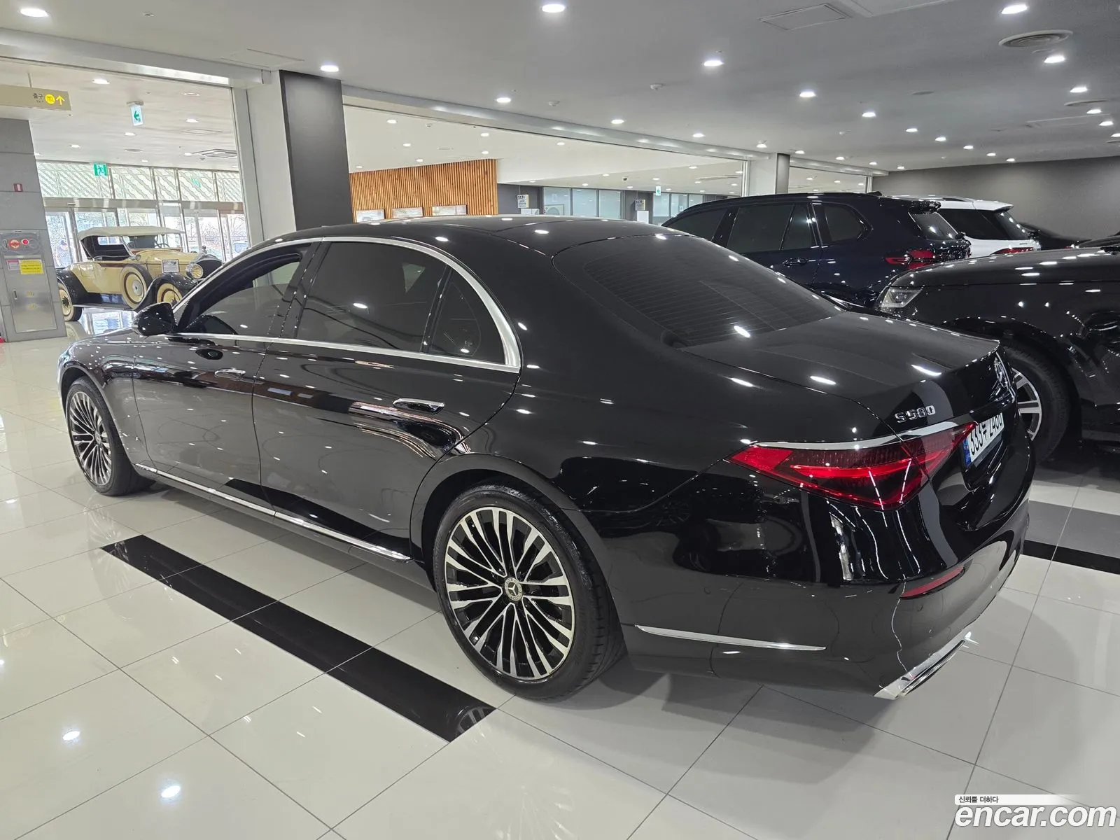 Mercedes-Benz S-Class W223 2023 — 11