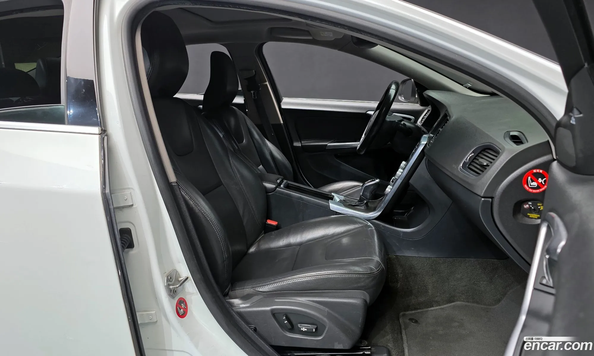 Volvo S60 2016 YV1FS79B0G2405646 — 3