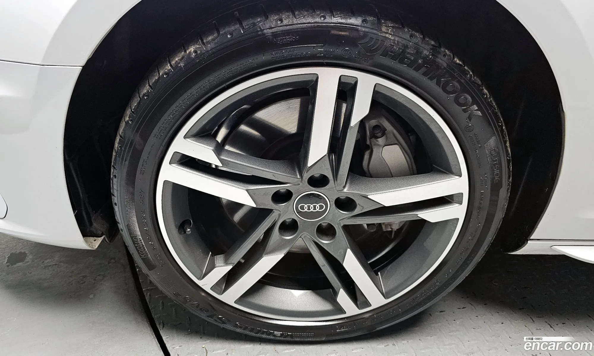 Audi A4 2021 WAUZZZF46MA066514 — 19
