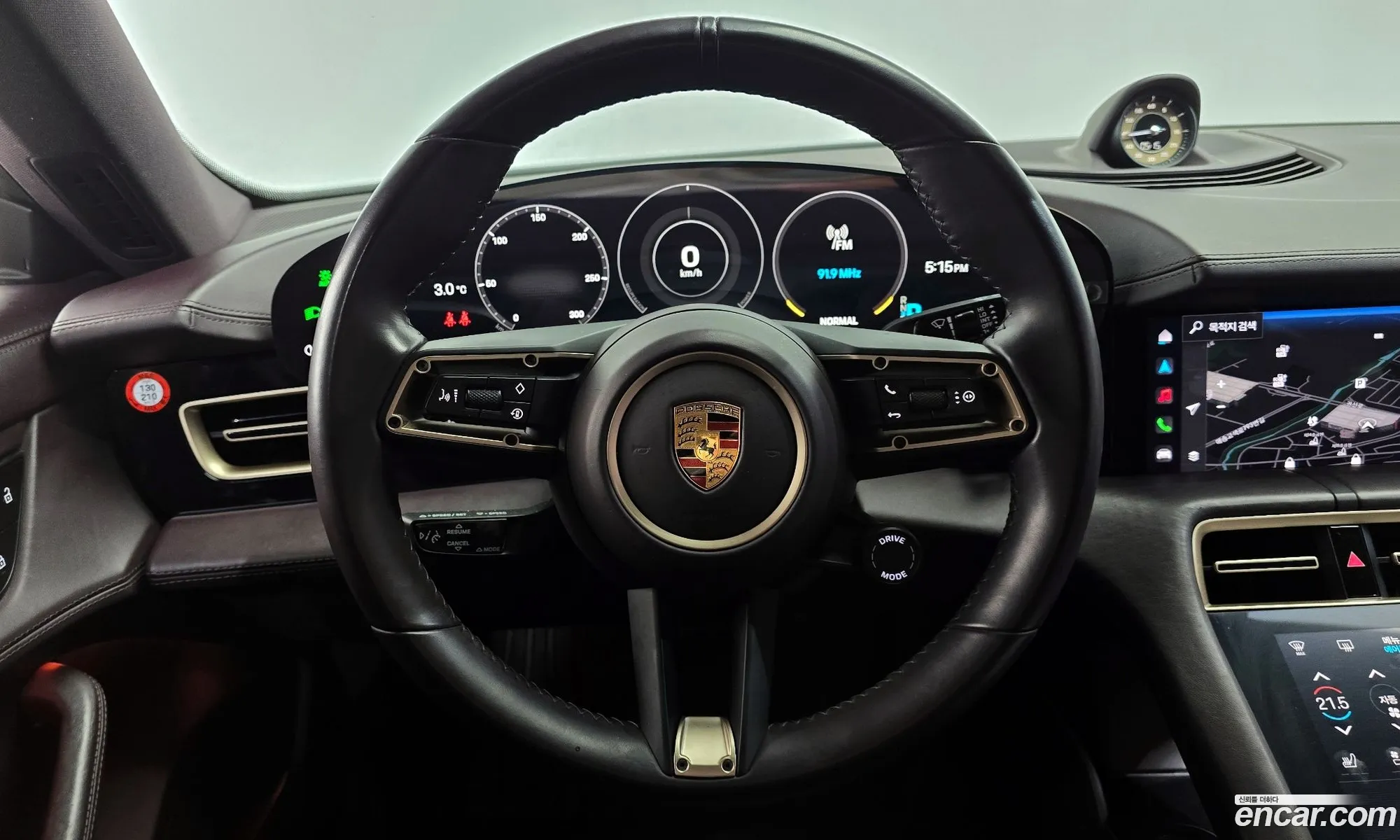 Porsche Taycan 2022 — 8