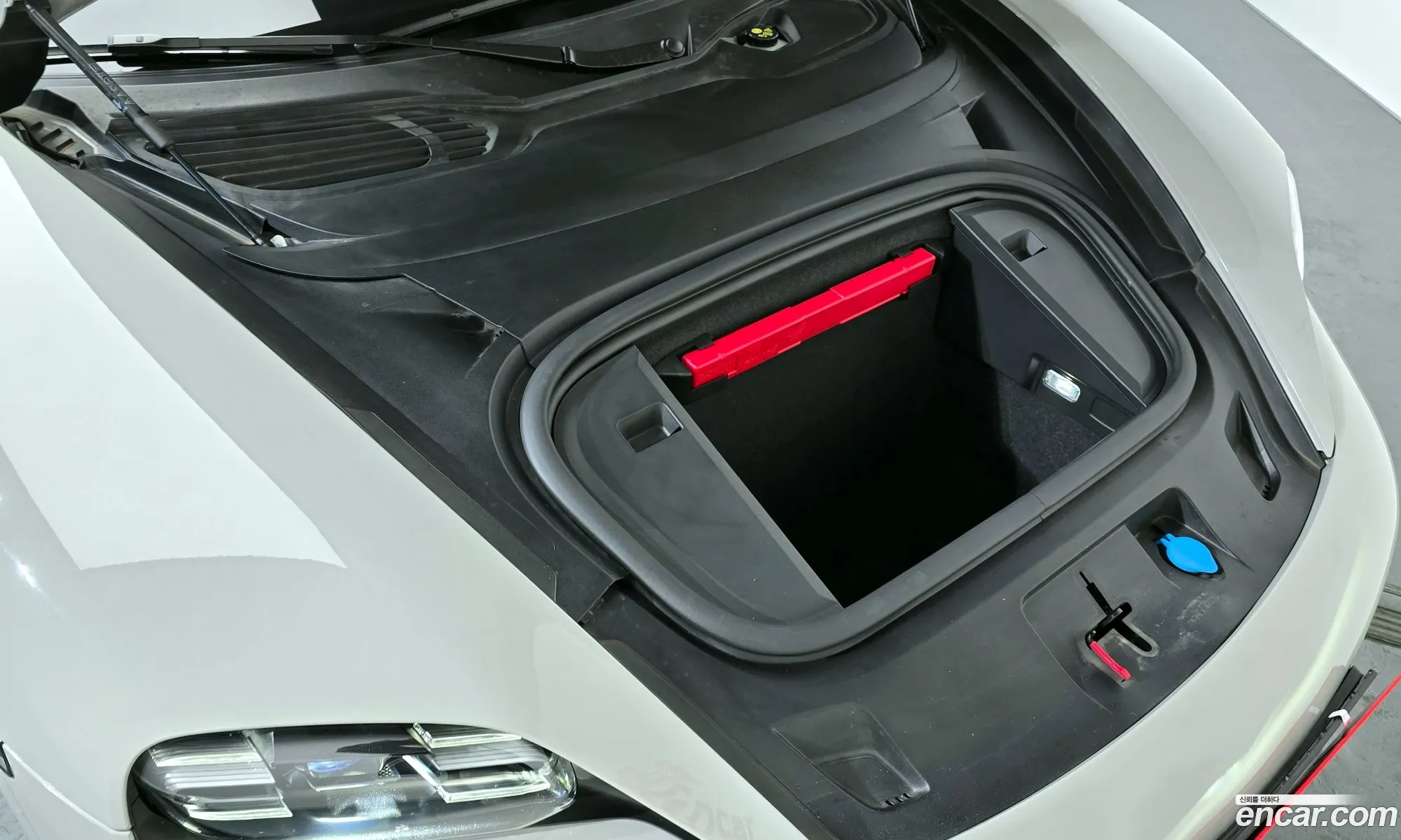 Porsche Taycan 2022 — 5