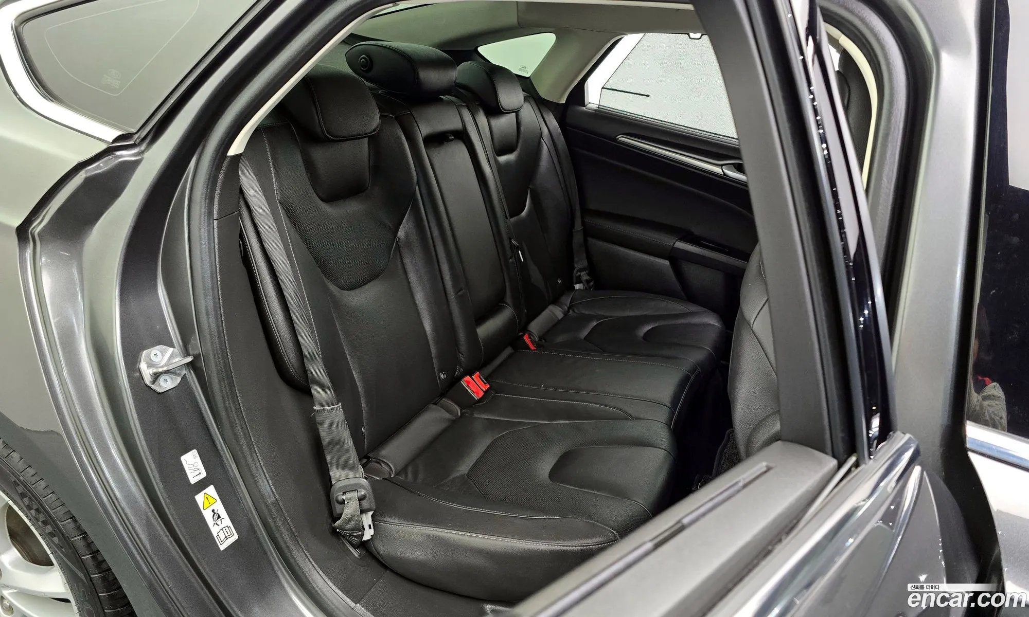 Ford Mondeo 2015 — 6