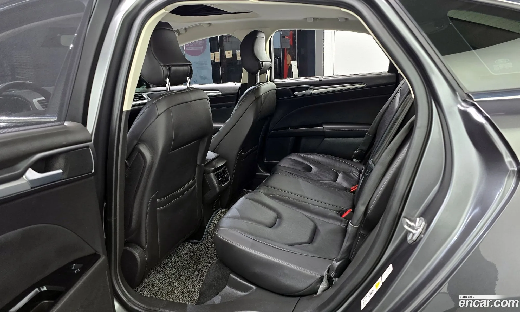 Ford Mondeo 2015 — 16