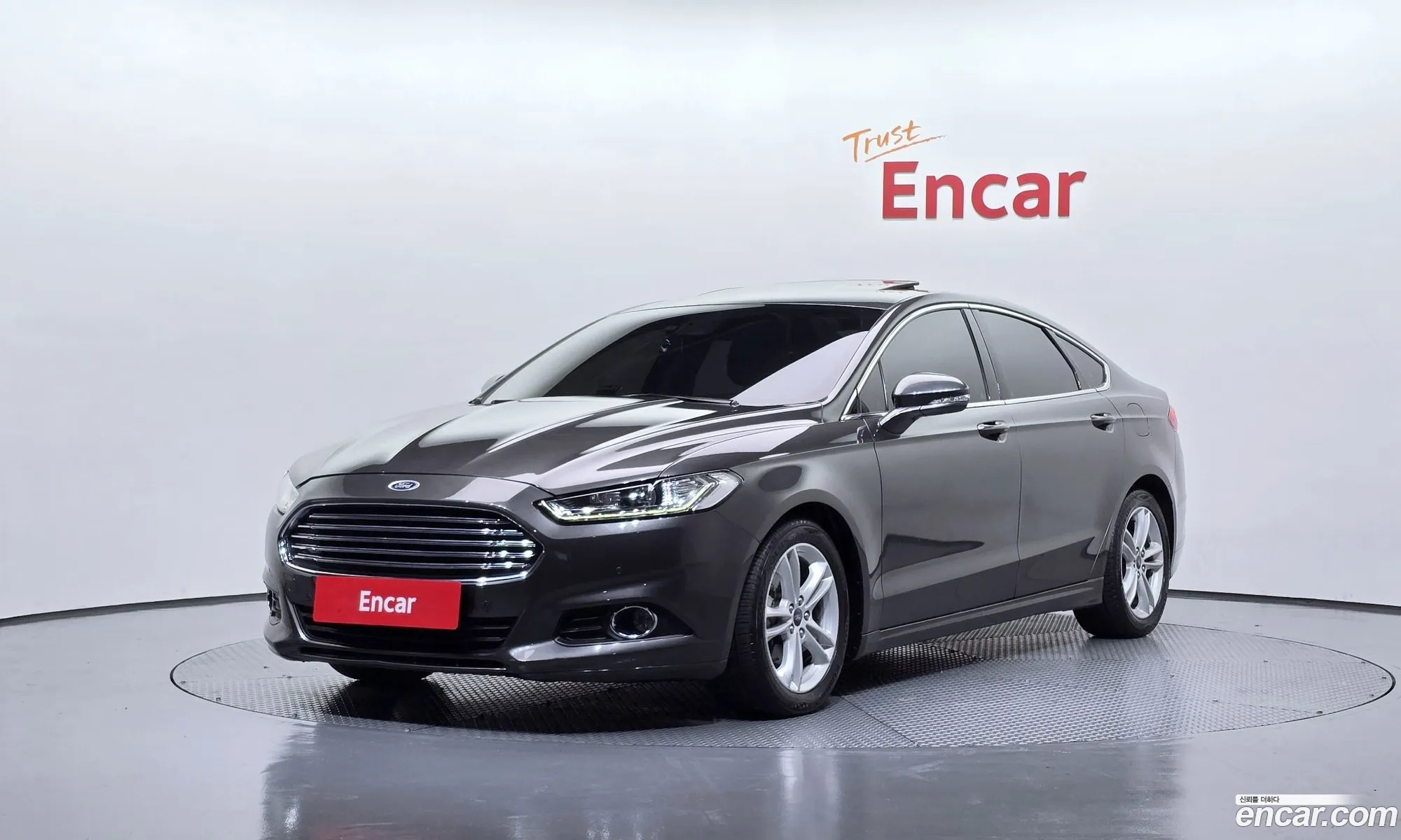 Ford Mondeo 2015 — 18