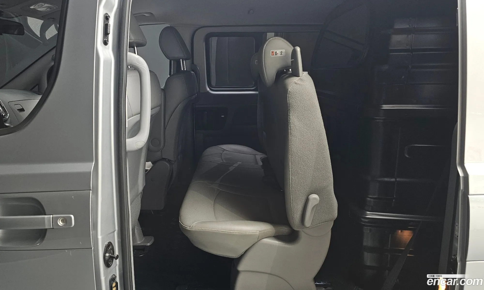 Hyundai Grand Starex 2017 — 3