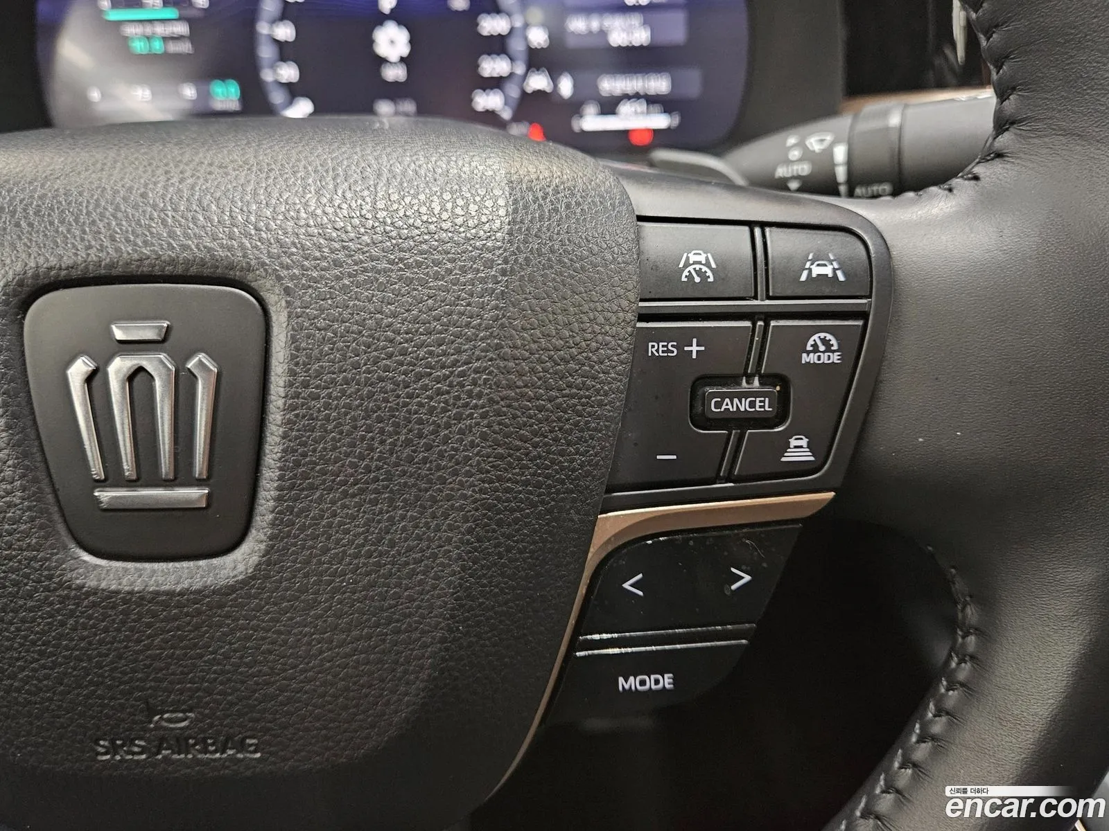 Toyota Crown Crossover 2023 — 14