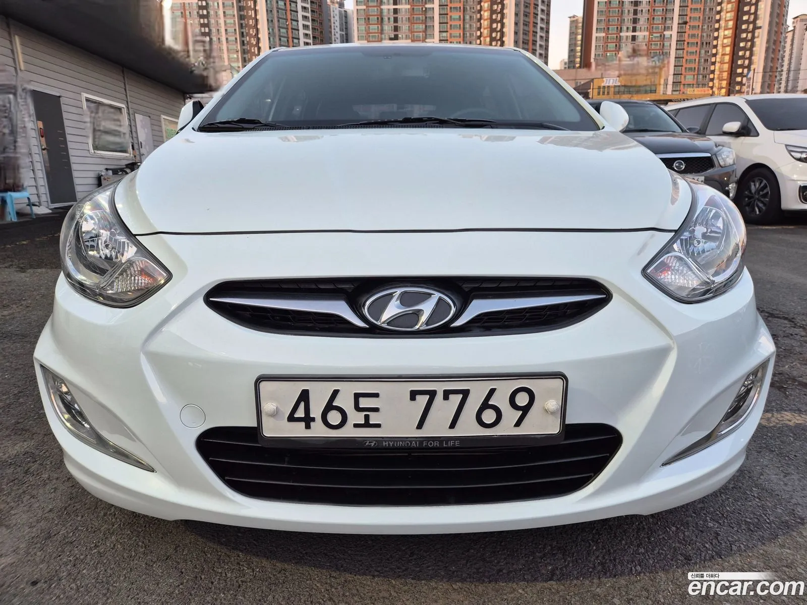 Hyundai Accent 2011 — 13