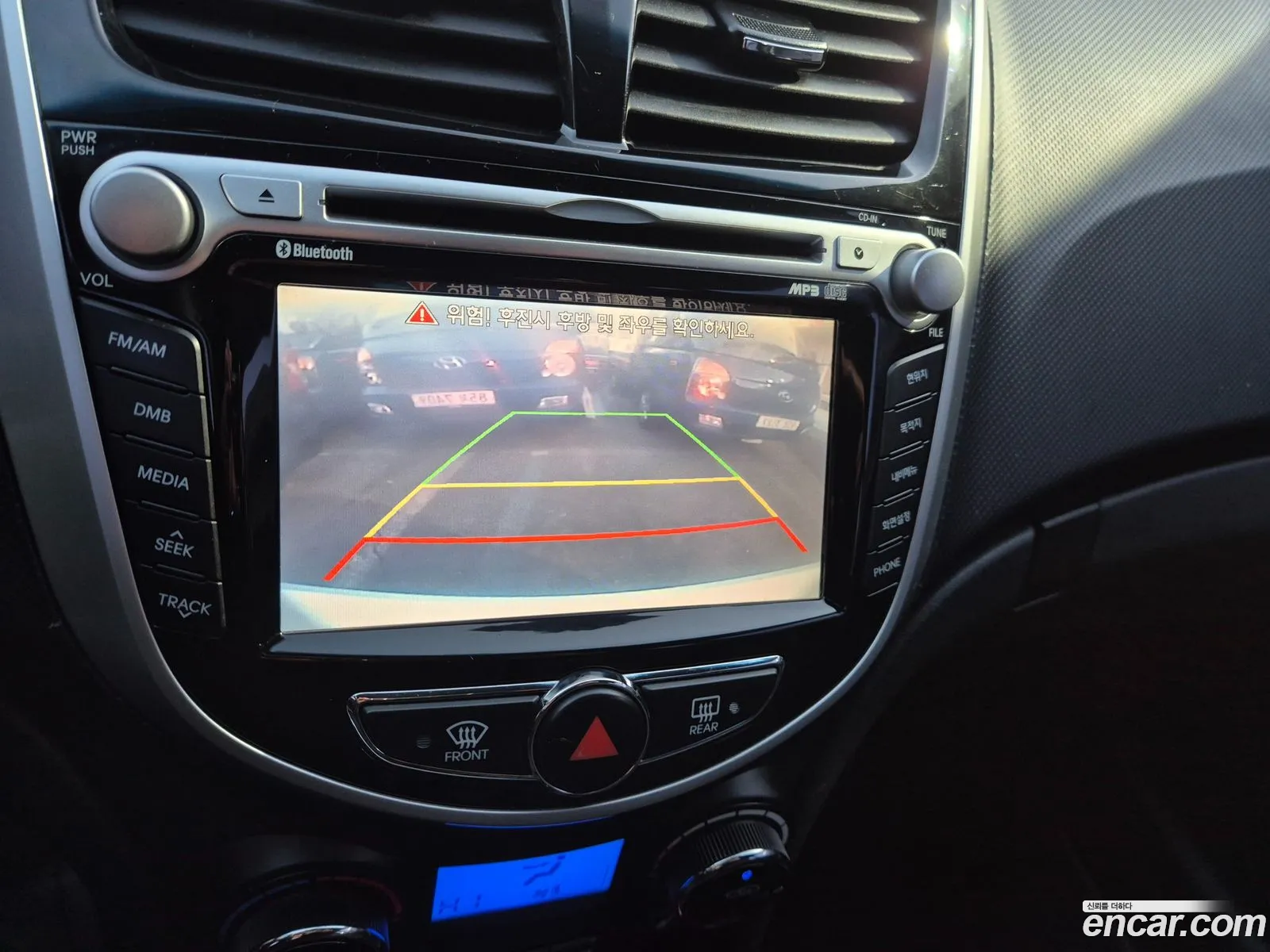 Hyundai Accent 2011 — 2