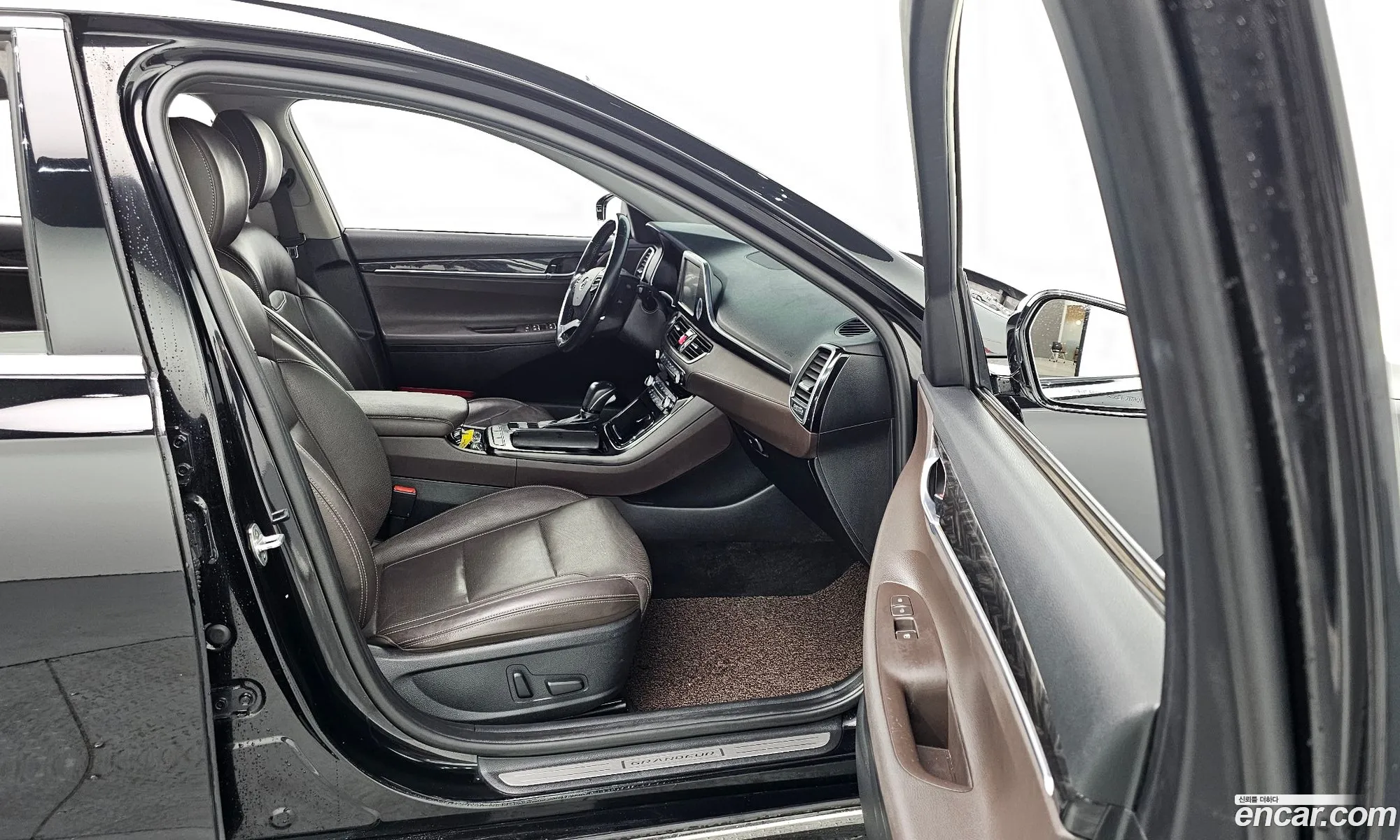 Hyundai Grandeur IG 2017 — 12