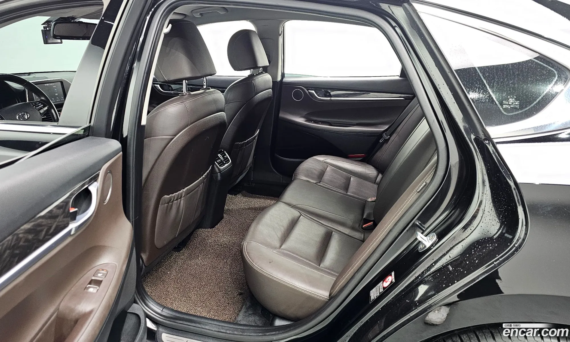 Hyundai Grandeur IG 2017 — 18