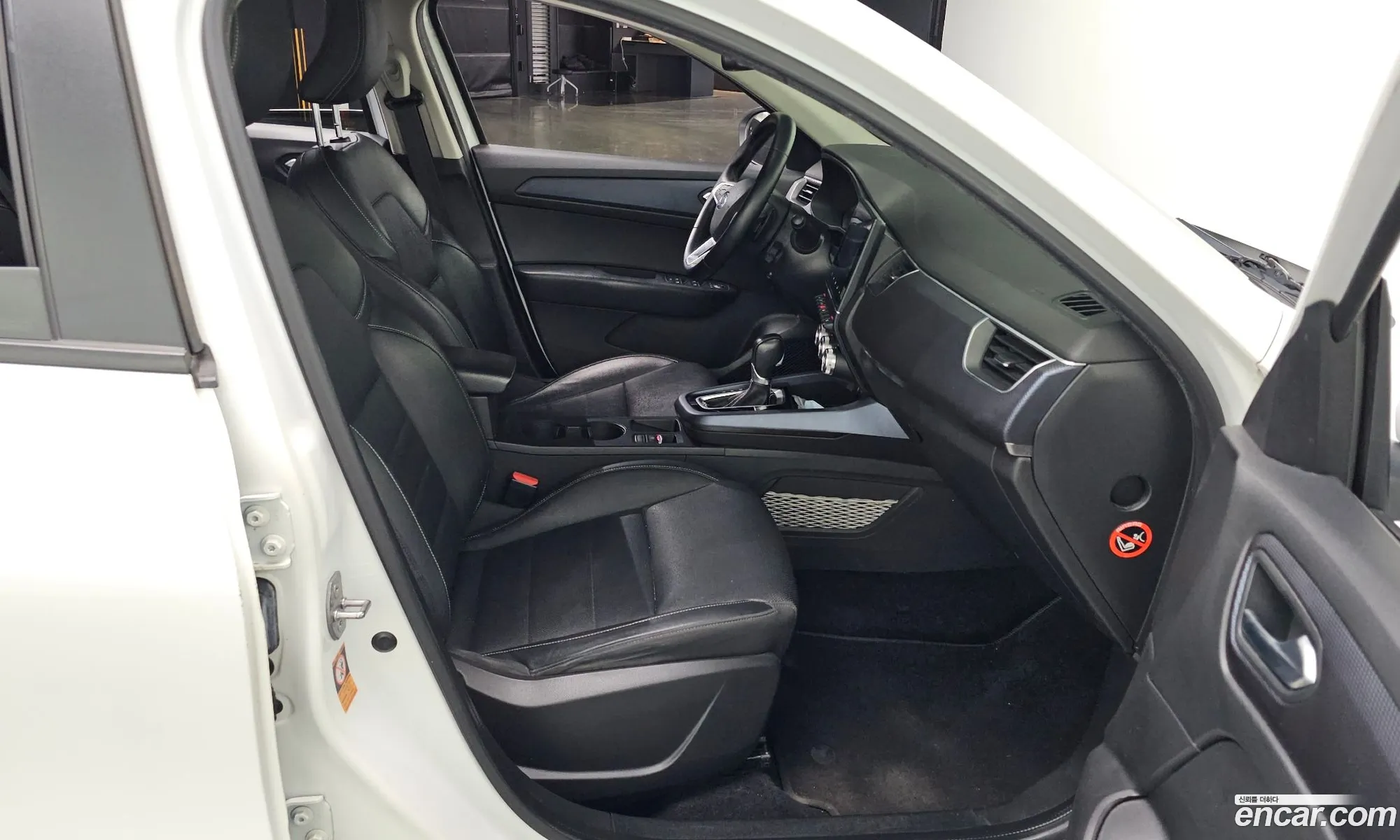 Renault Korea (Samsung) XM3 2021 — 13
