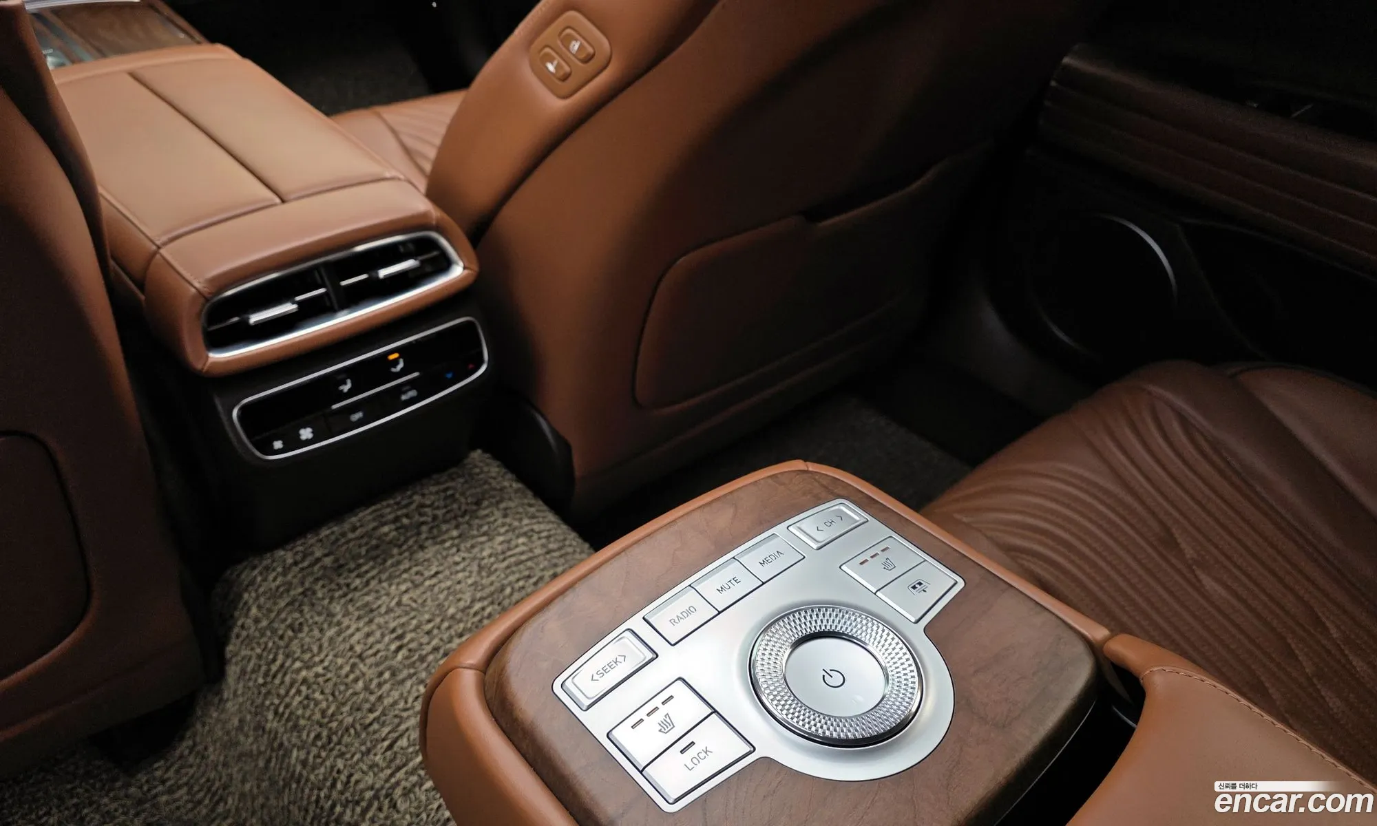 Genesis G80 2021 — 13