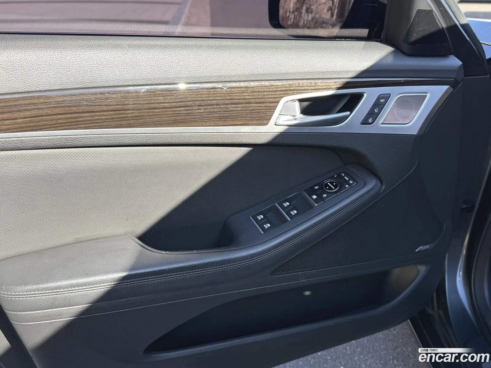 Genesis G80 2016 — 10