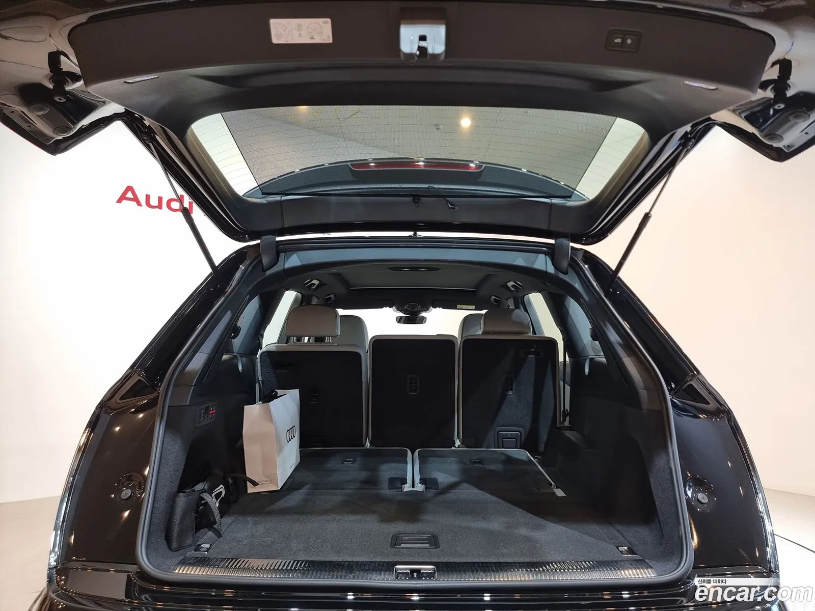 Audi Q7 2024 — 20