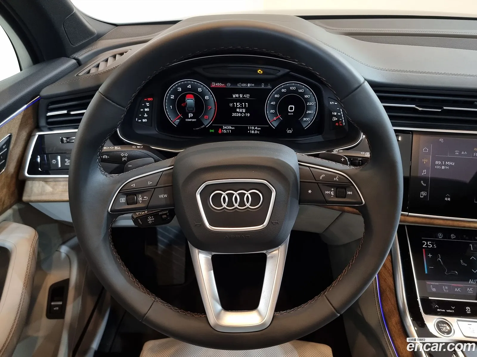 Audi Q7 2024 — 19