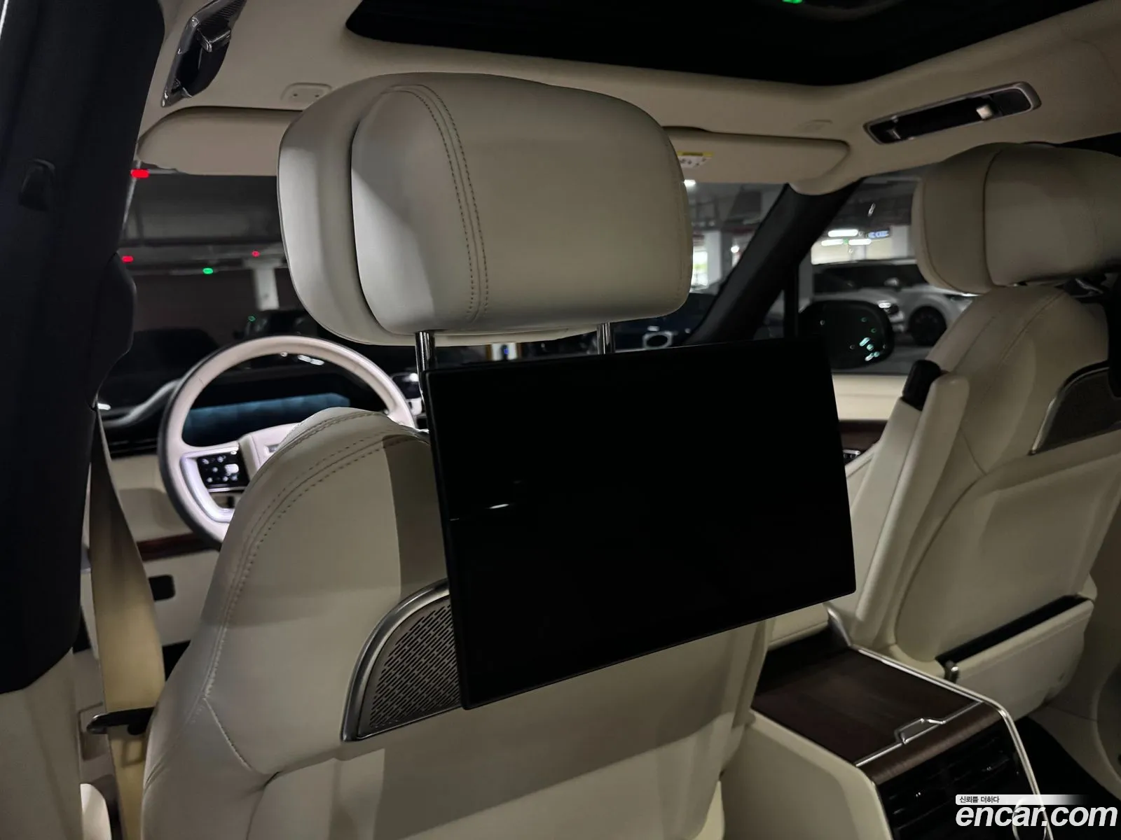 Land Rover Range Rover 2022 — 3