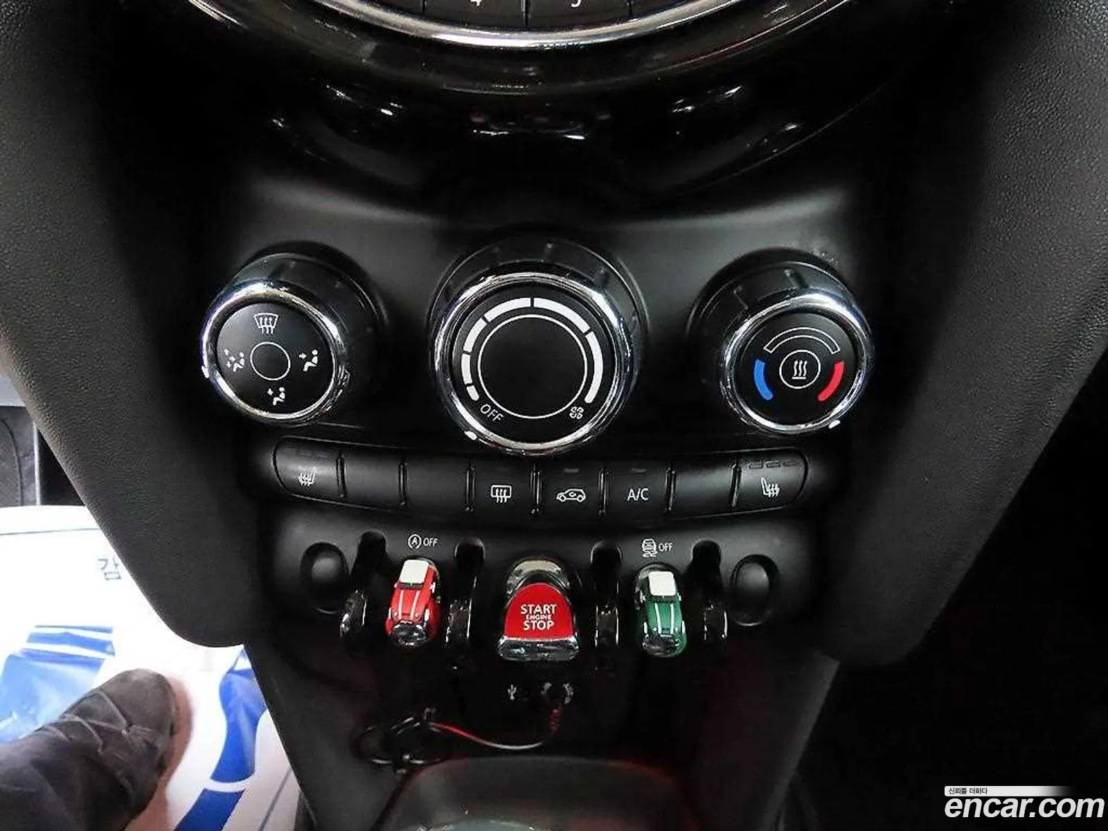 Mini Cooper D 2014 — 2