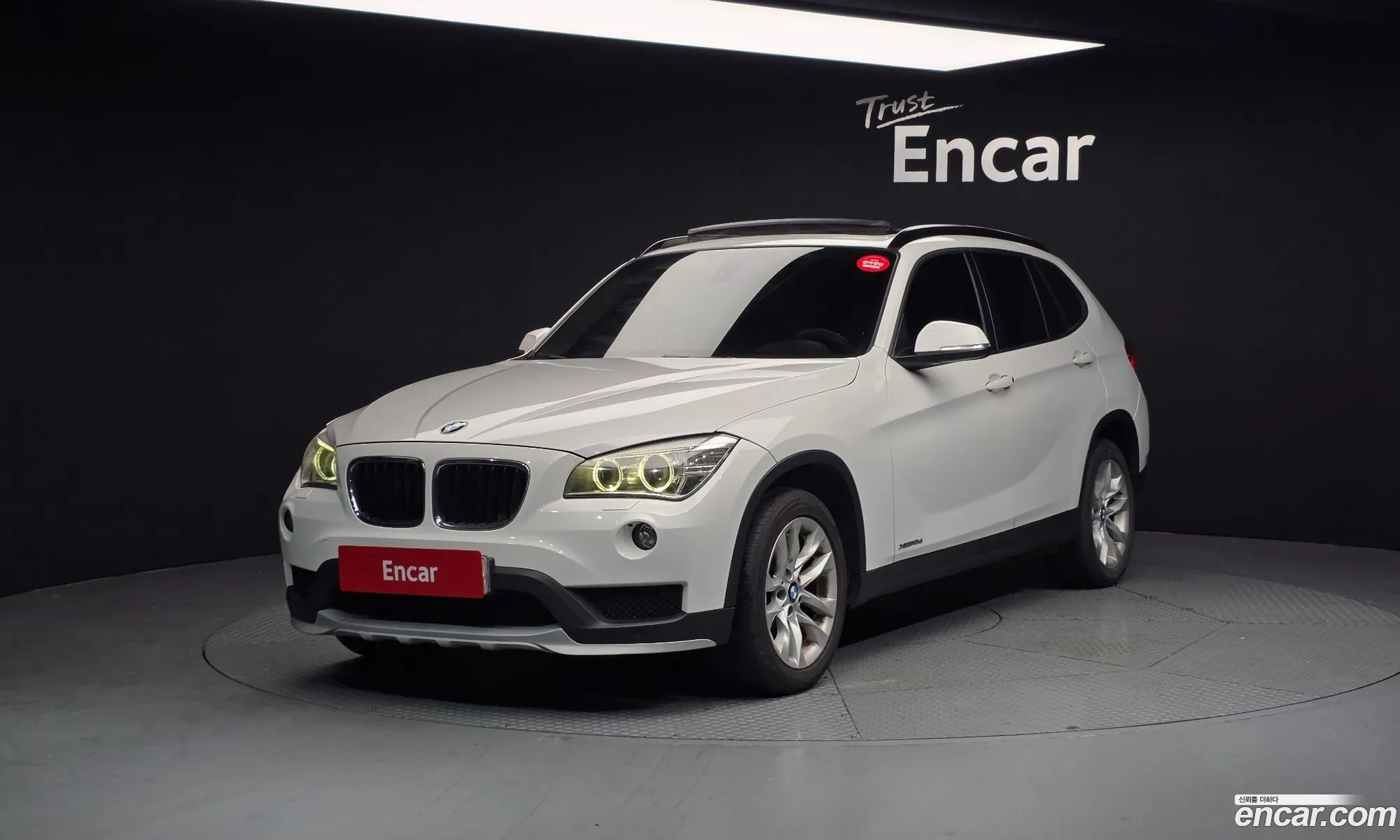 BMW X1 2014 WBAVP7103FV204793 — 5
