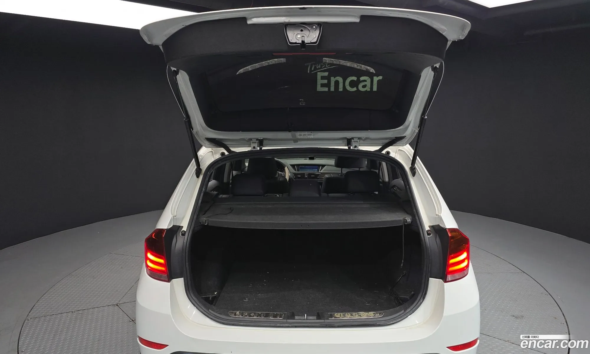BMW X1 2014 WBAVP7103FV204793 — 10