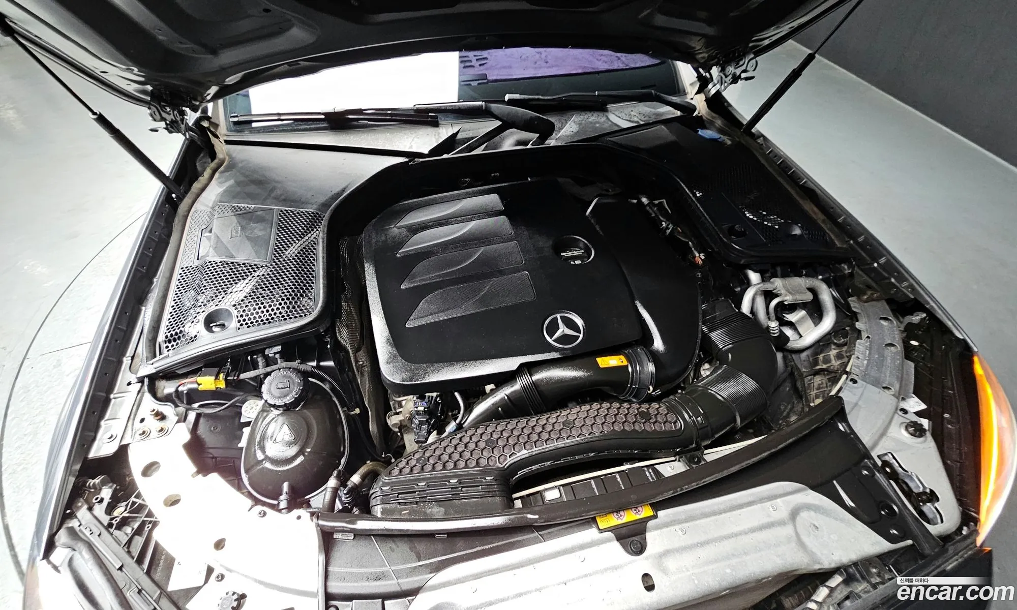 Mercedes-Benz C-Class W205 2019 — 2