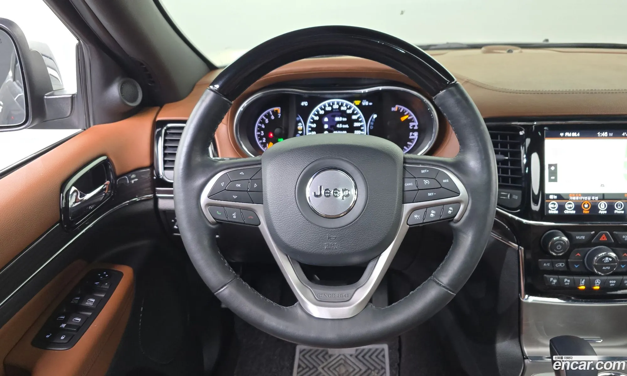 Jeep Grand Cherokee 2021 — 16