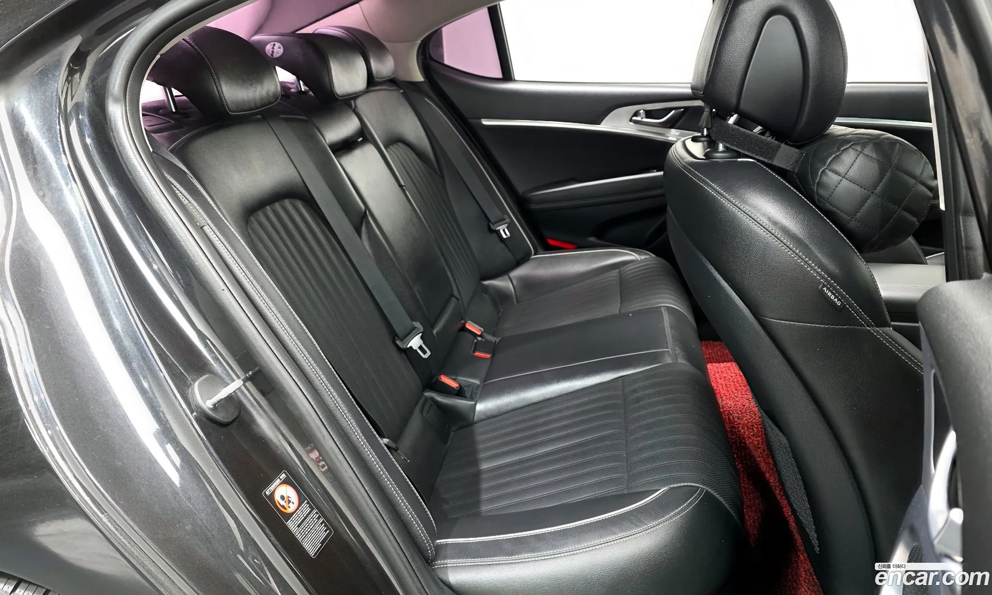 Genesis G70 2018 — 18