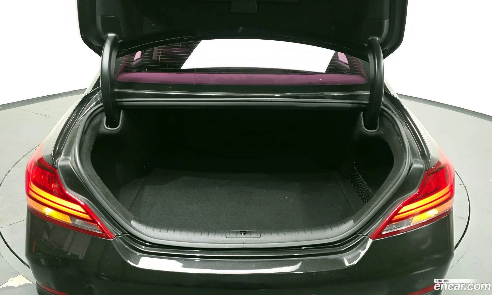 Genesis G70 2018 — 9