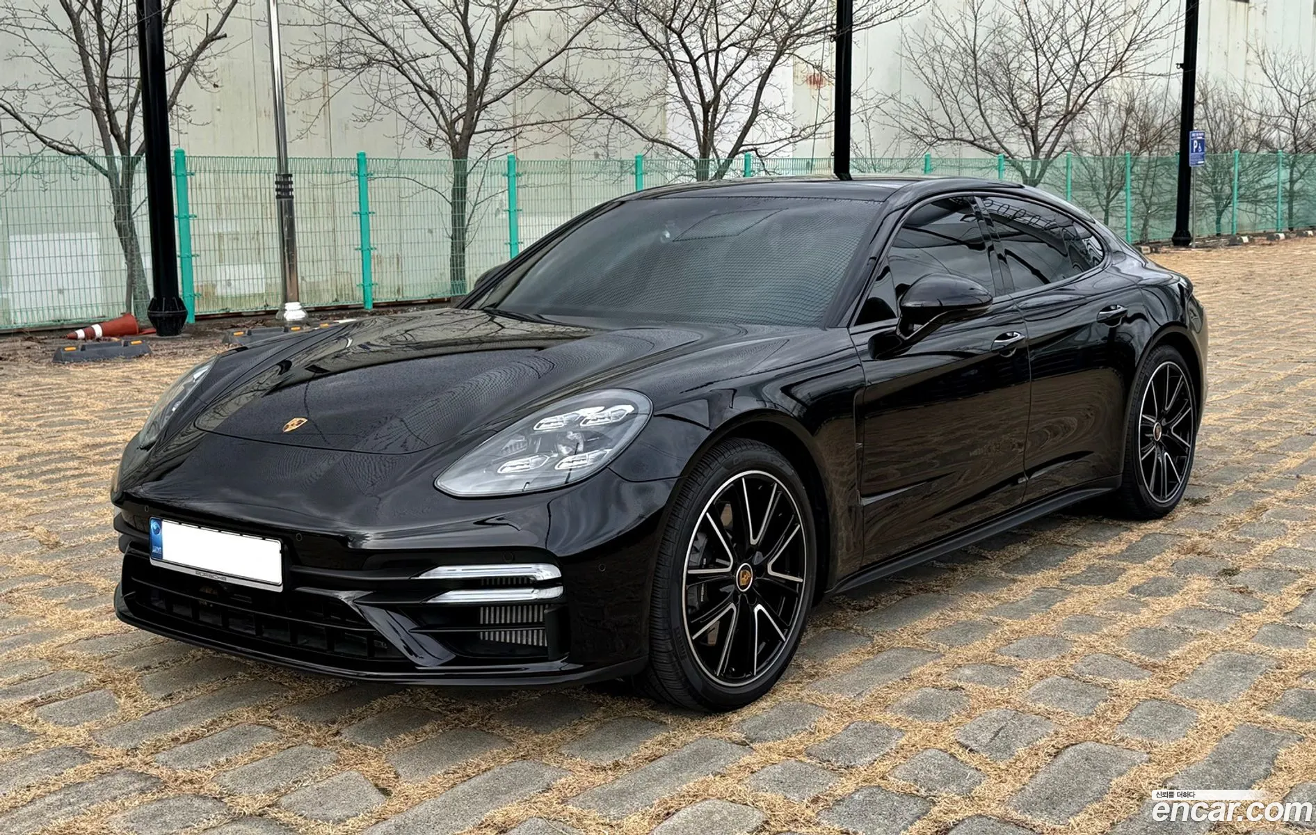 Porsche Panamera 2021 — 2