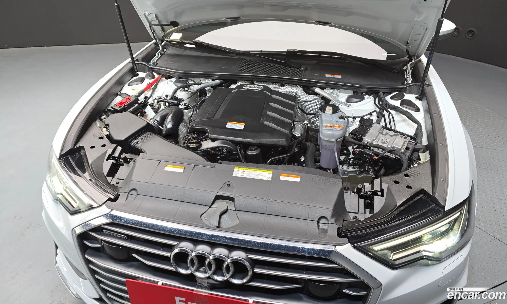 Audi A6 2021 WAUZZZF21MN009581 — 2