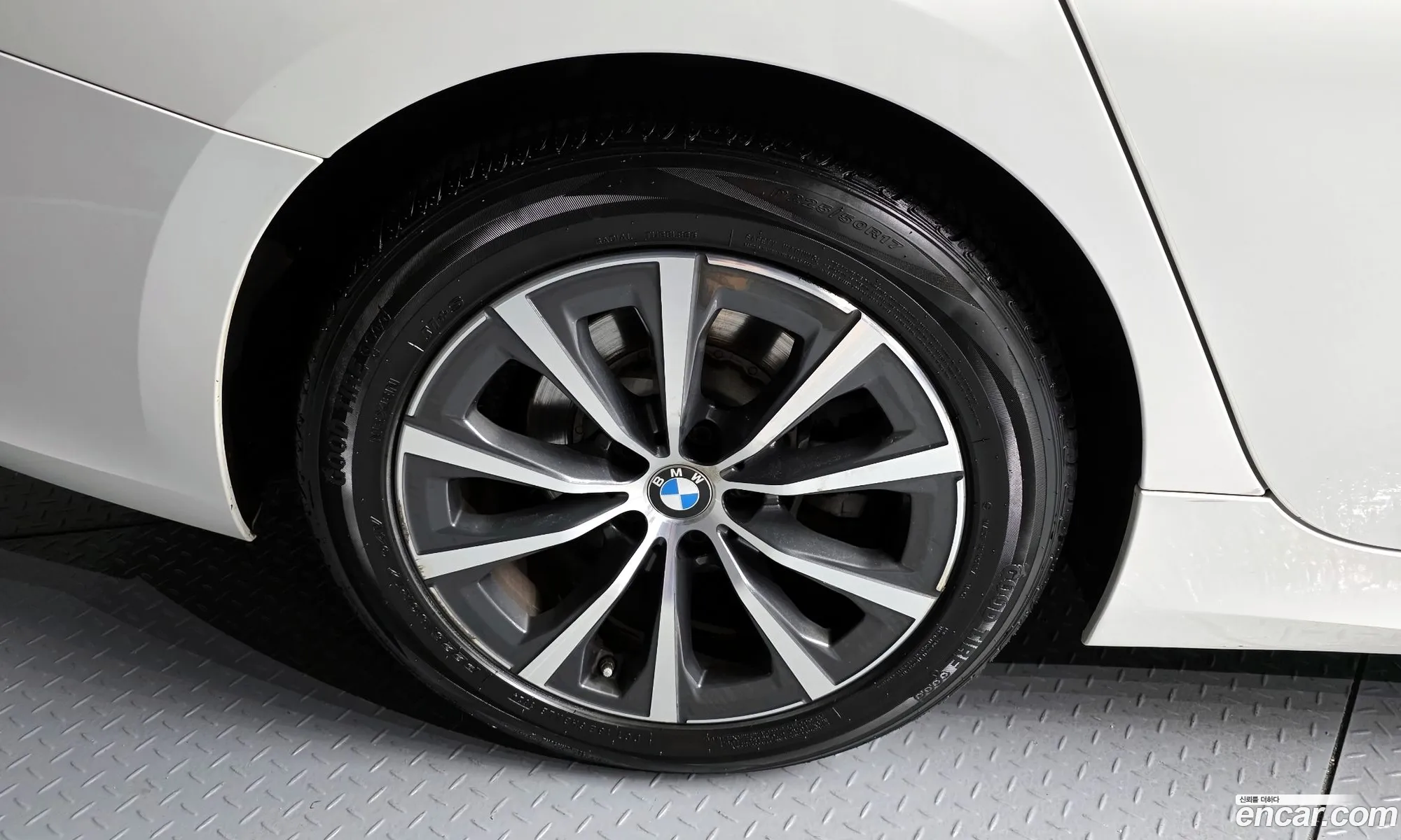 BMW 3 Series 2020 — 2