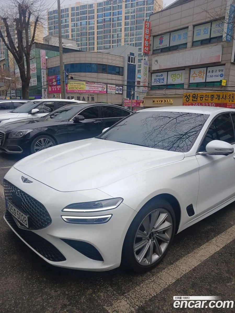 Genesis G70 2025 — 8