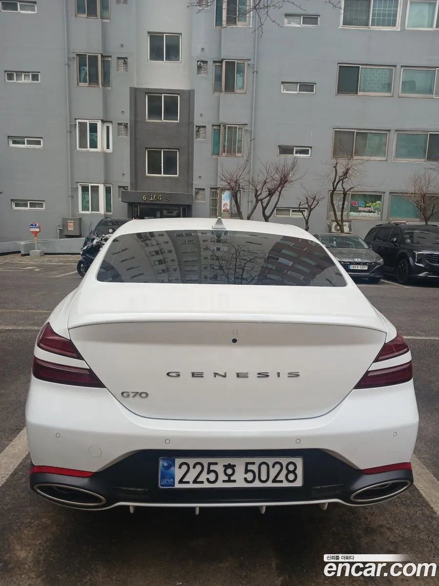 Genesis G70 2025 — 5