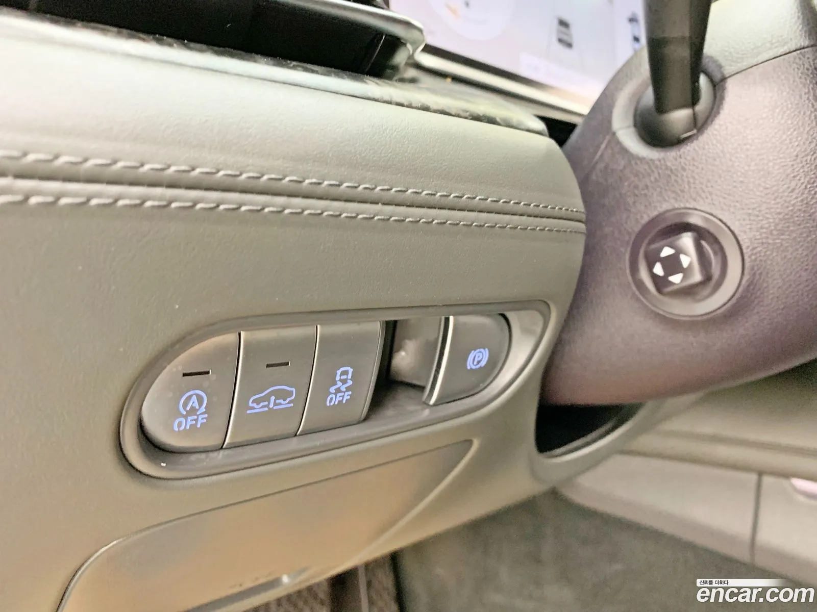 Genesis G90 2023 — 2