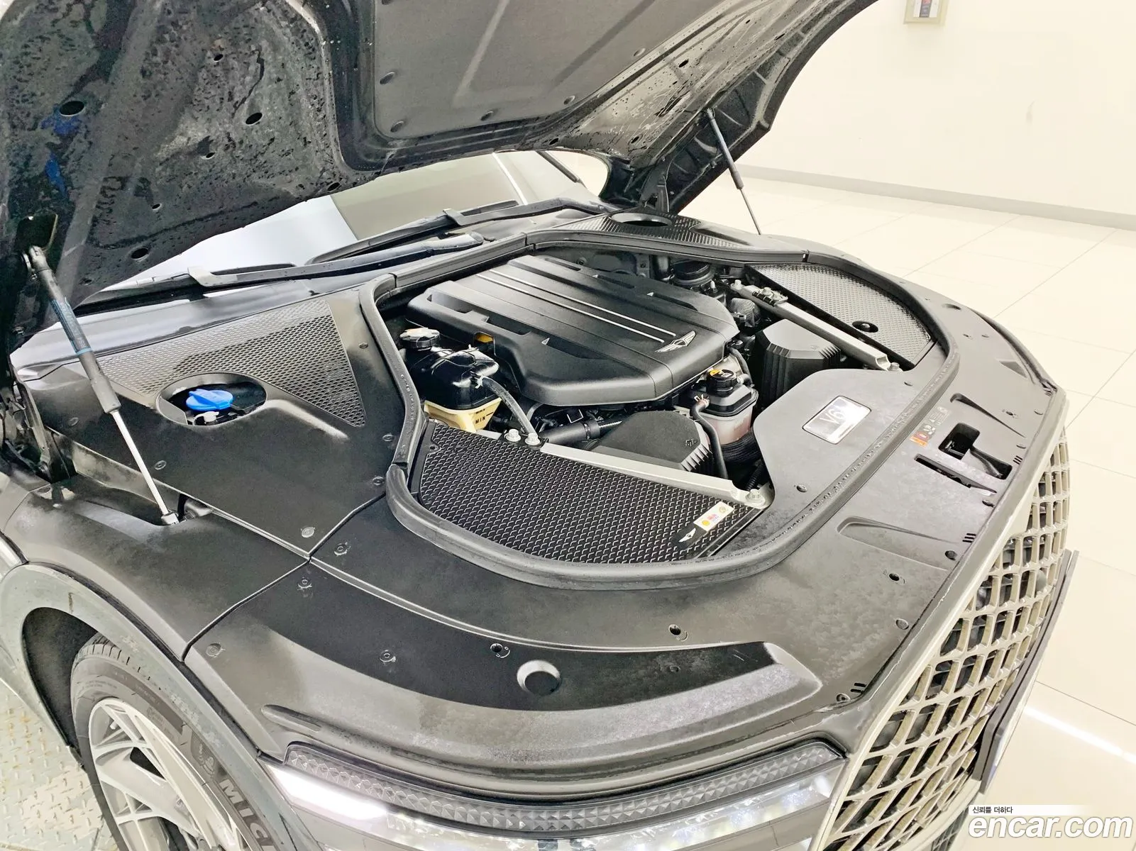 Genesis G90 2023 — 15