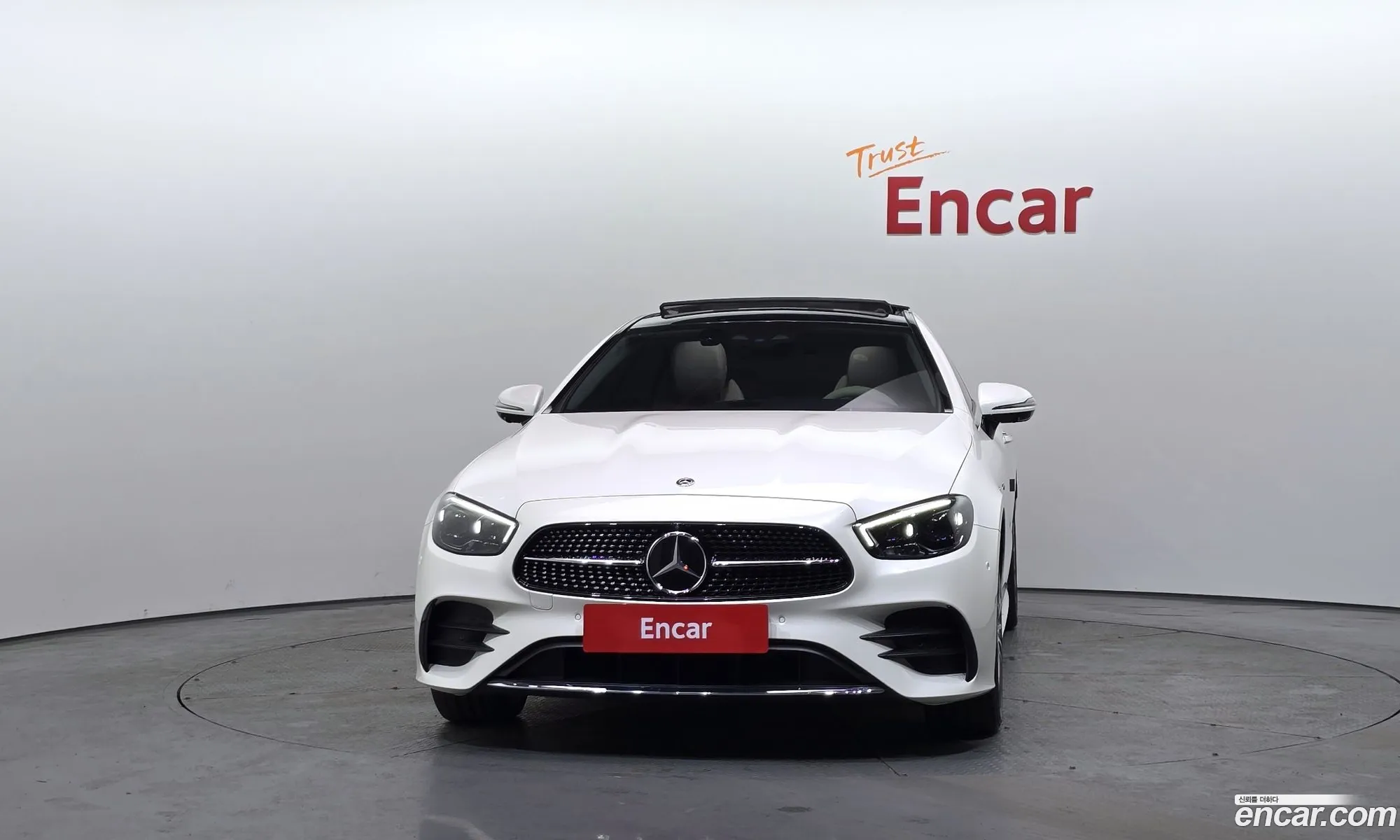 Mercedes-Benz E-Class W213 2020 — 13