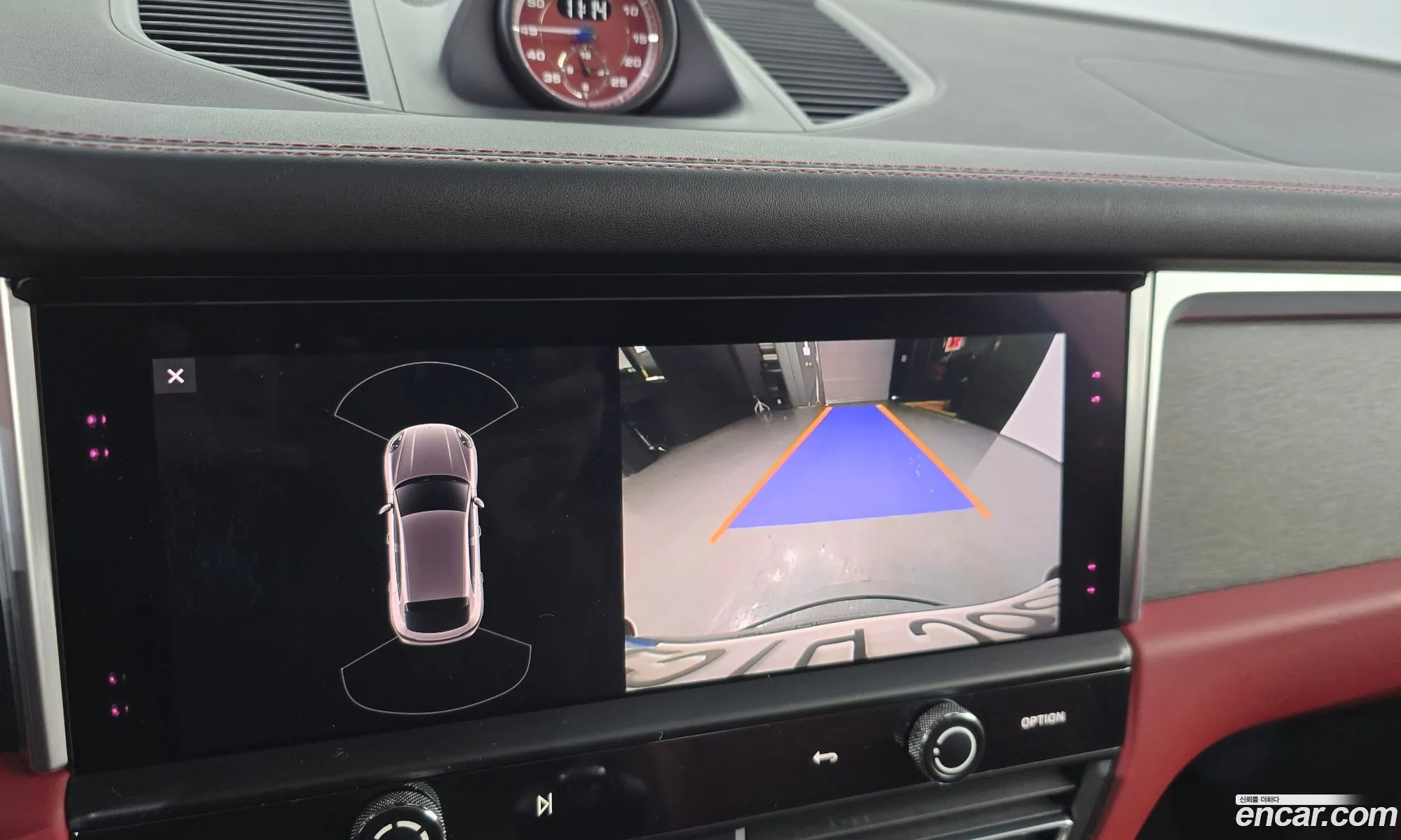 Porsche Macan 2022 WP1AF295XNLB45760 — 2