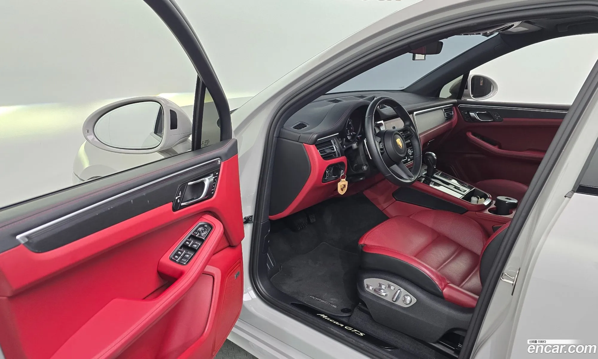 Porsche Macan 2022 WP1AF295XNLB45760 — 19