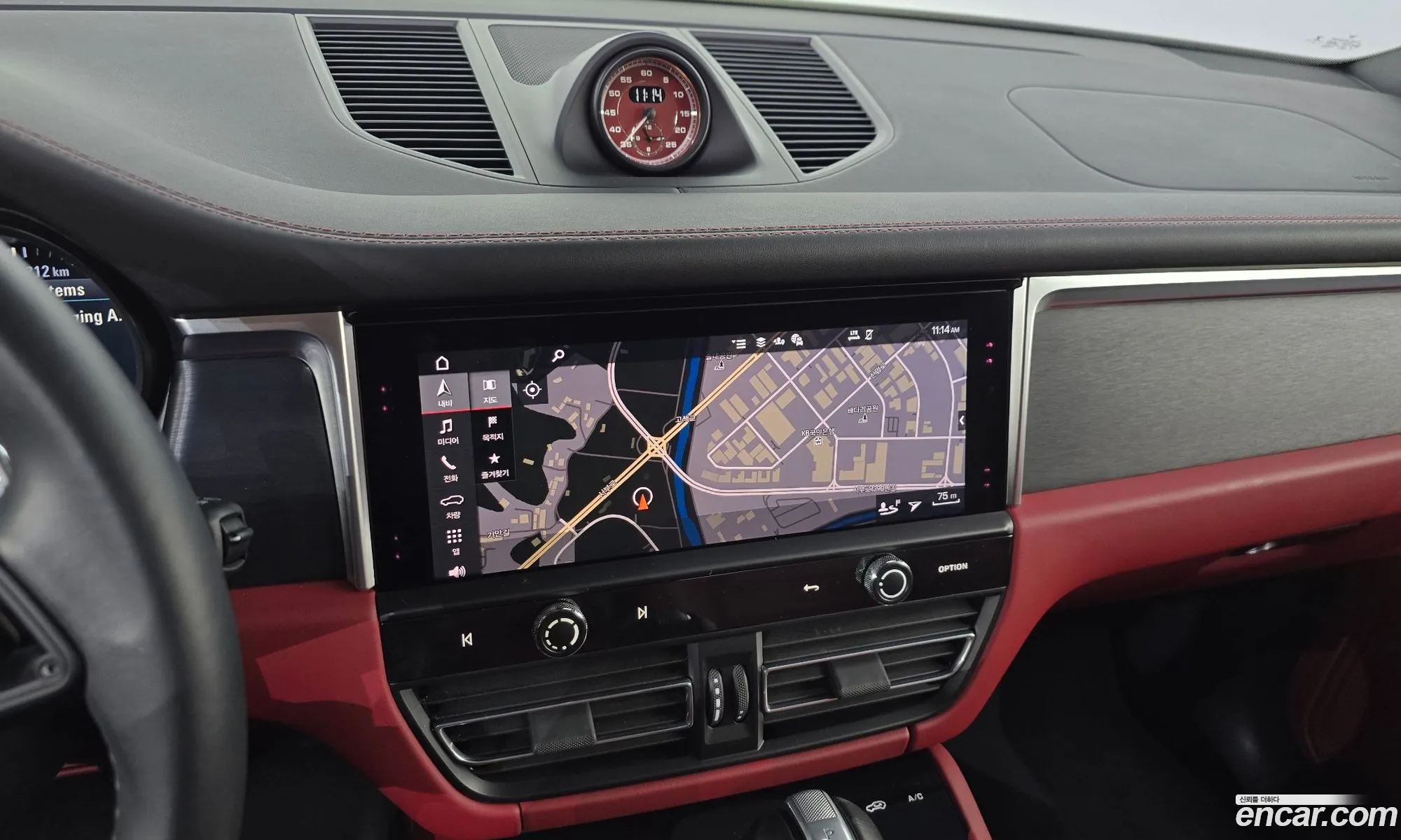 Porsche Macan 2022 WP1AF295XNLB45760 — 8