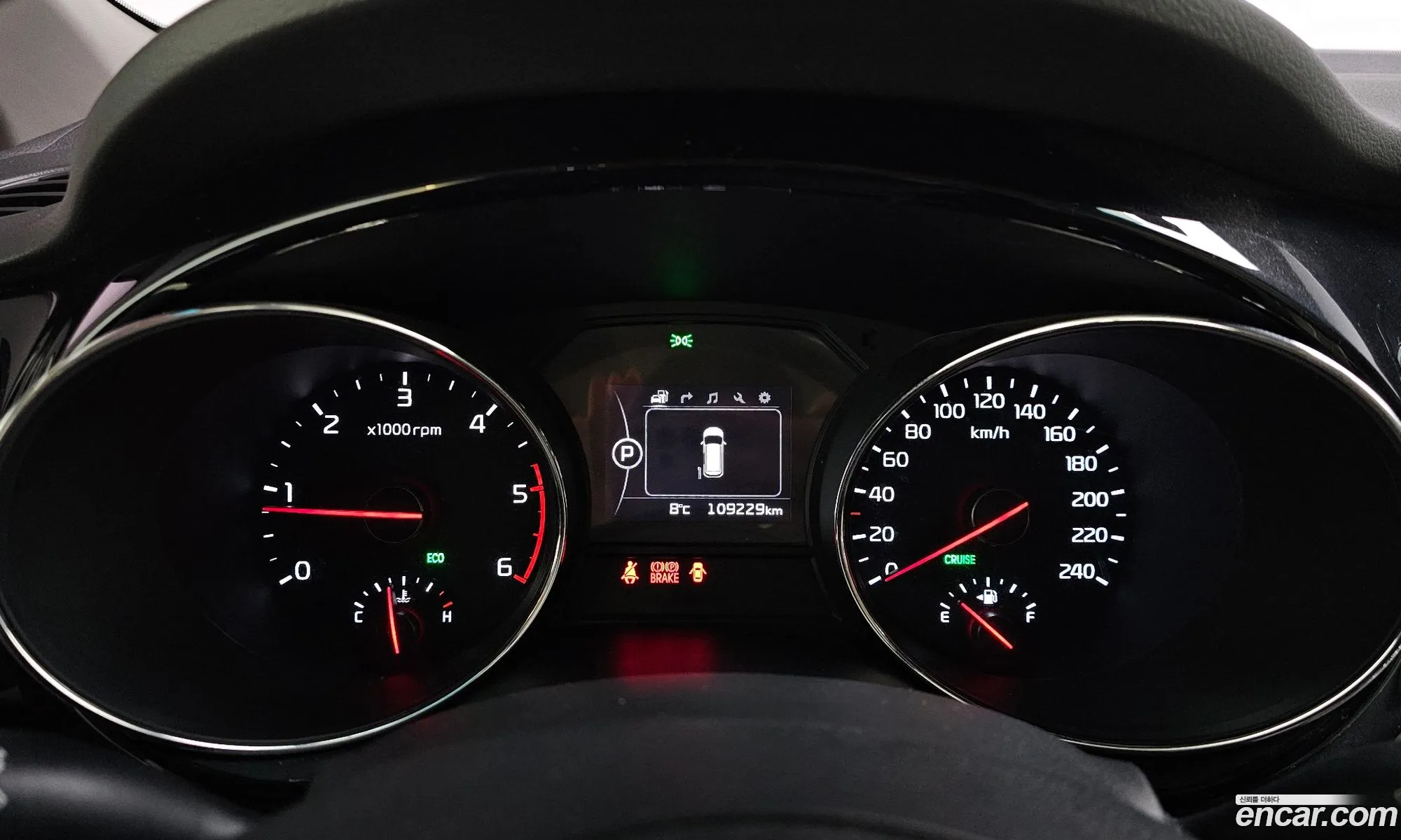Kia Carnival 2015 — 18