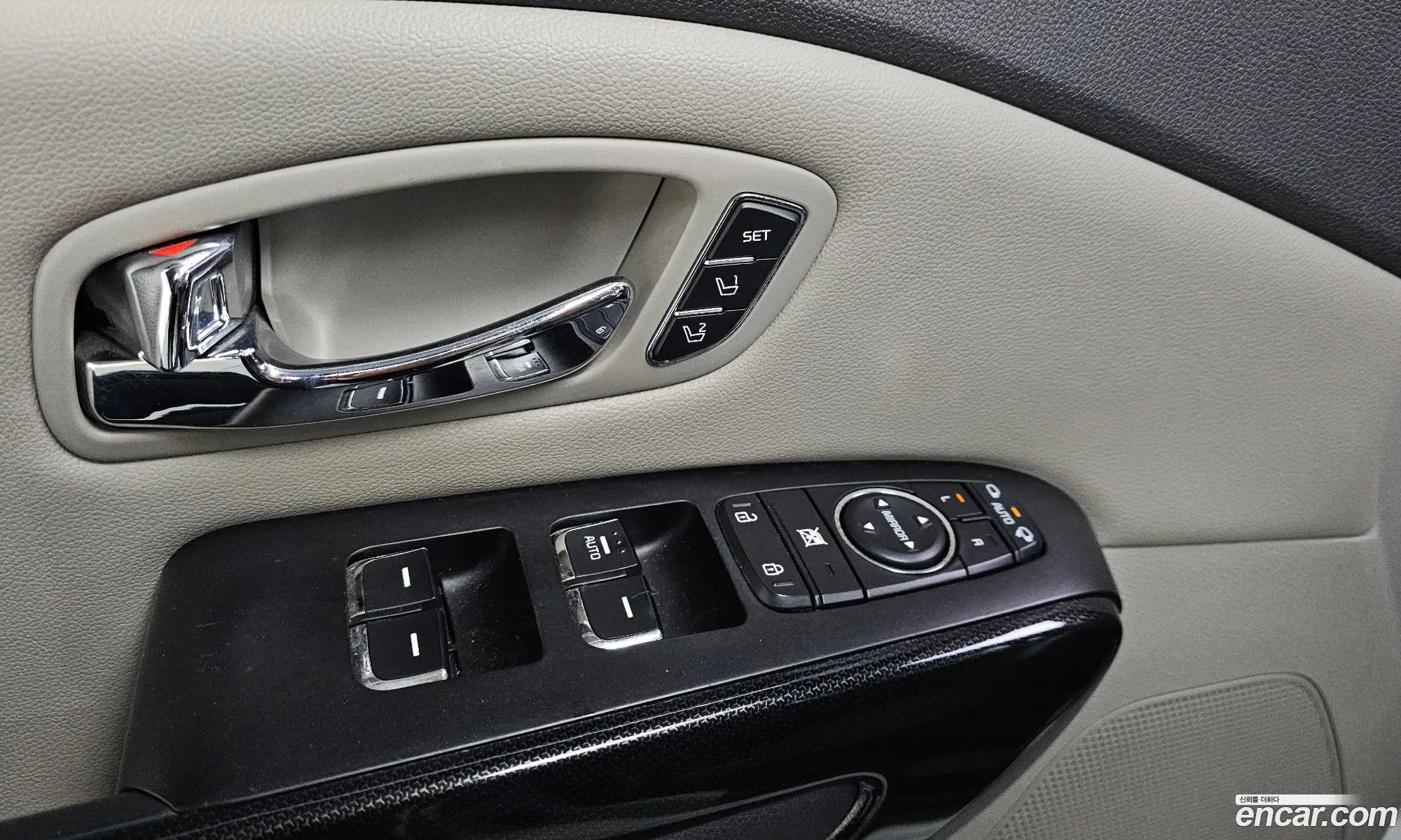 Kia Carnival 2015 — 2