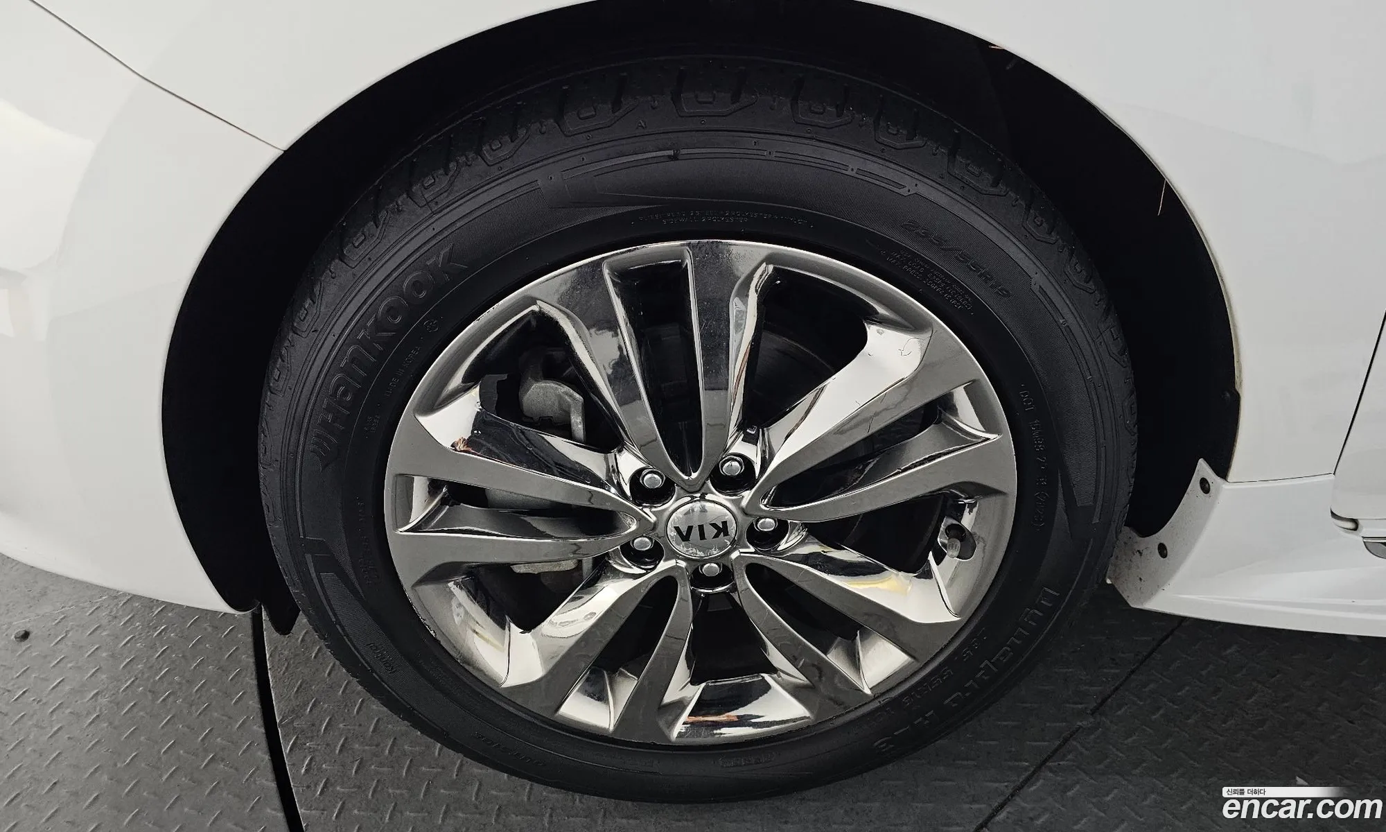 Kia Carnival 2015 — 4