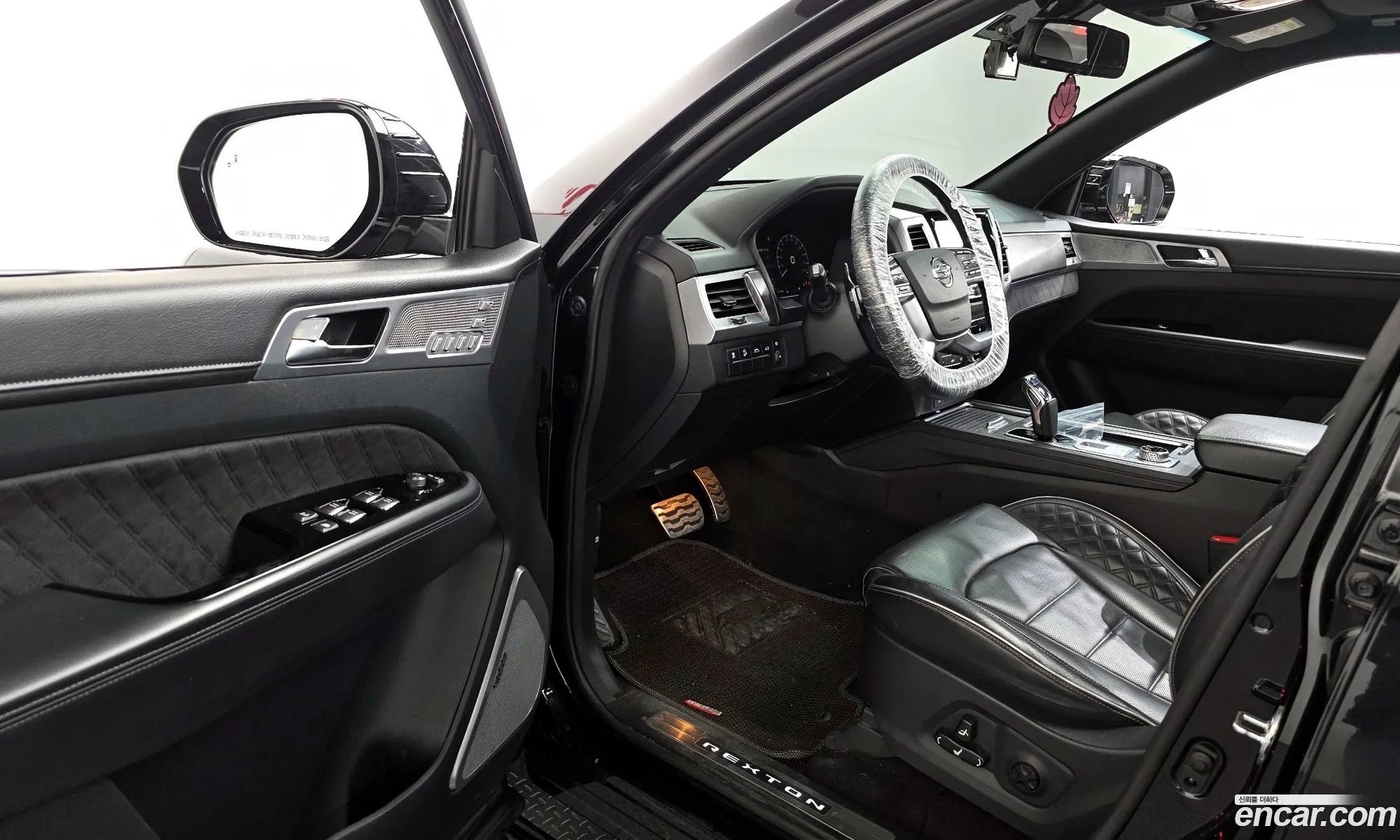 KG Mobility (SsangYong) Rexton 2021 — 19