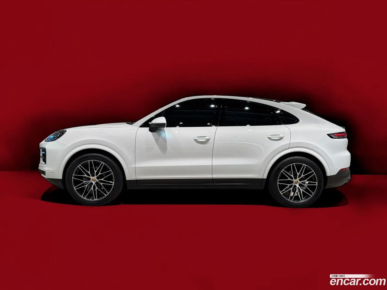 Porsche Cayenne 2023 — 20