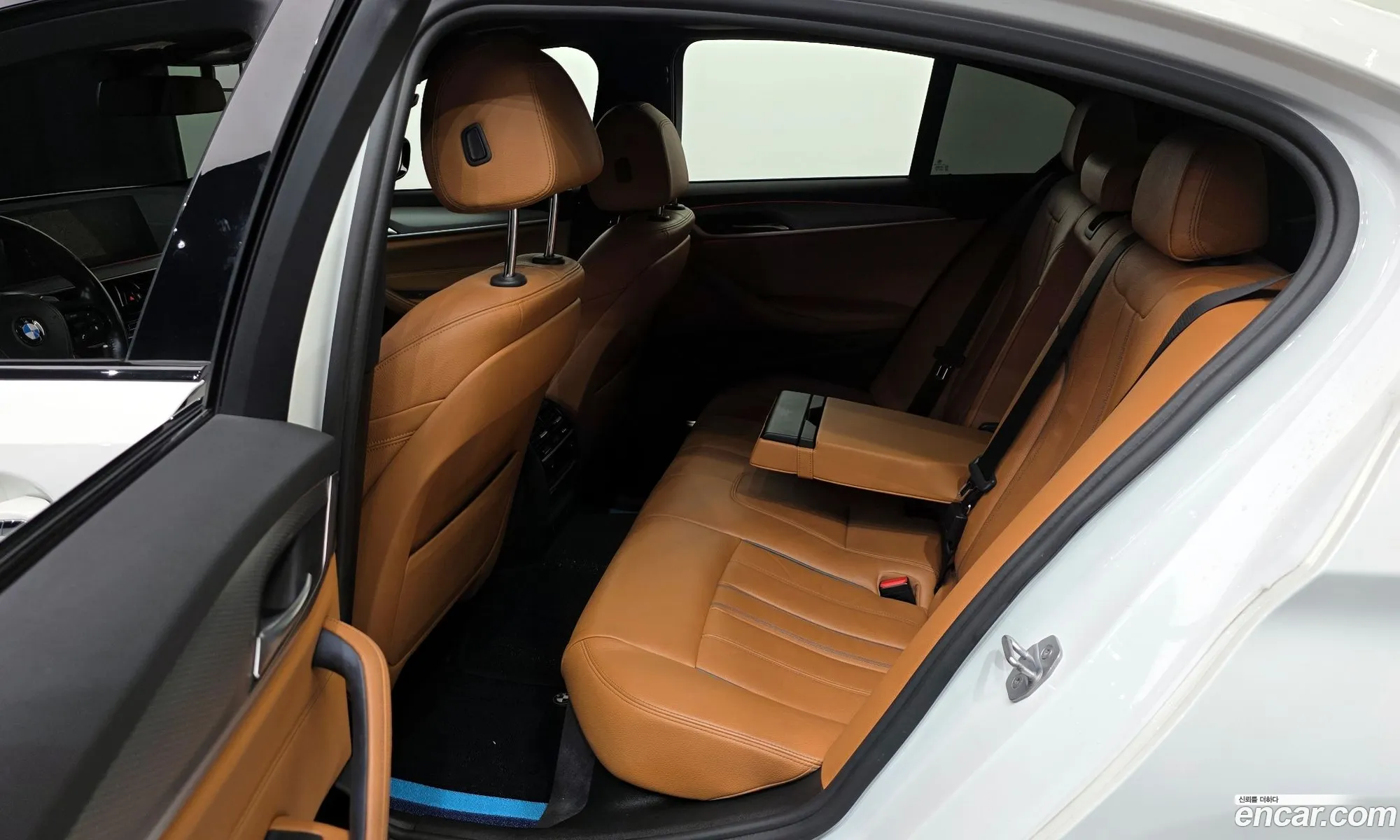 BMW 5 Series 2017 WBAJD9100HWA91663 — 8