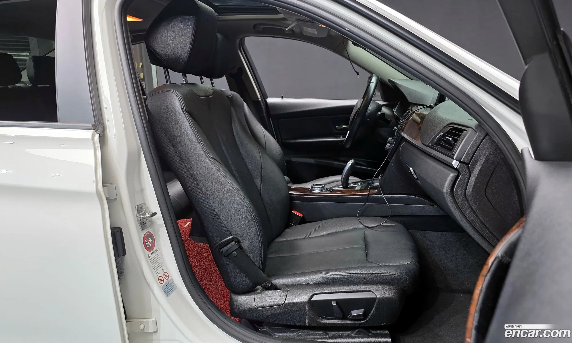 BMW 3 Series 2014 WBA3D5103EF704806 — 16