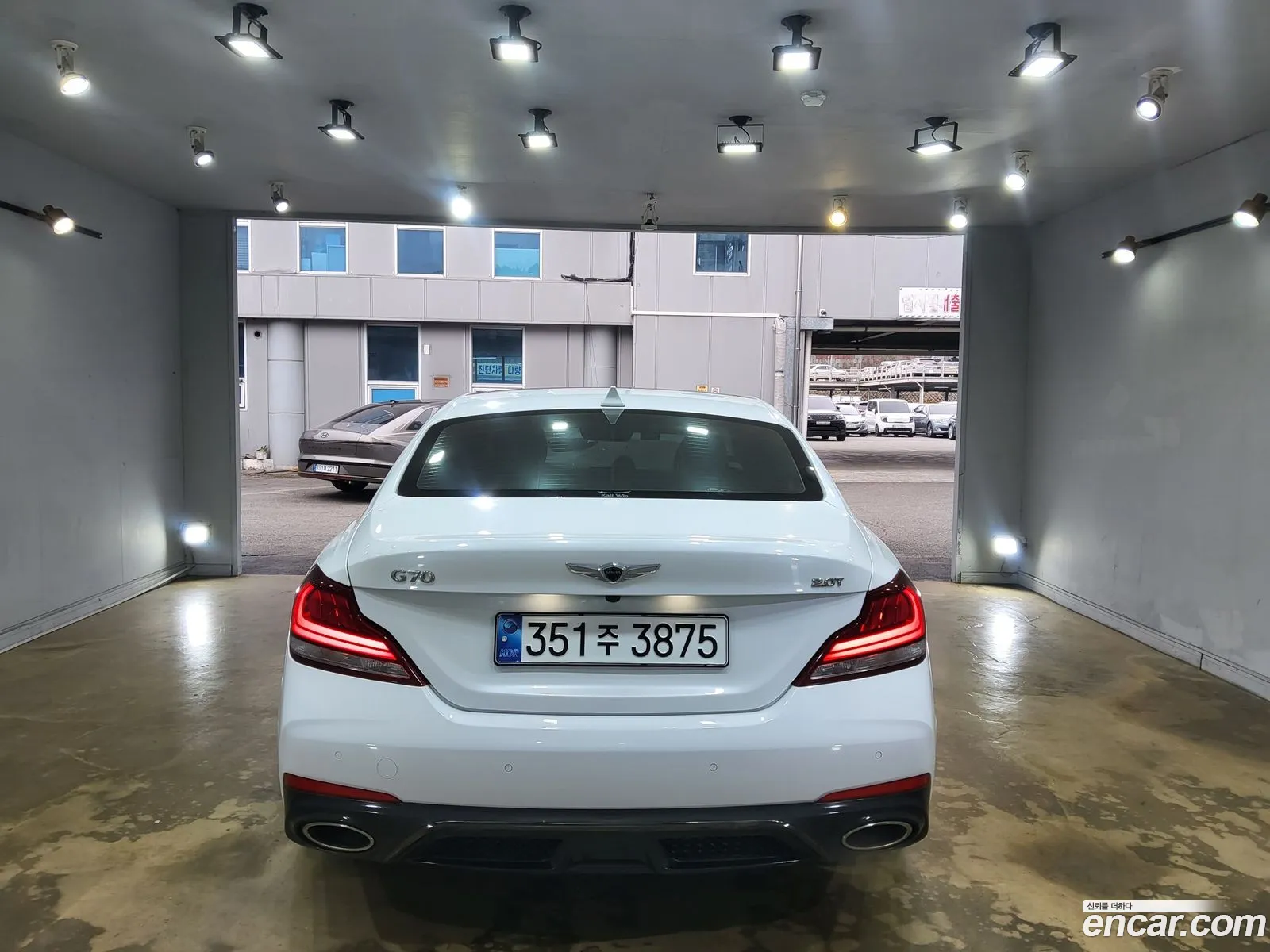 Genesis G70 2018 — 2