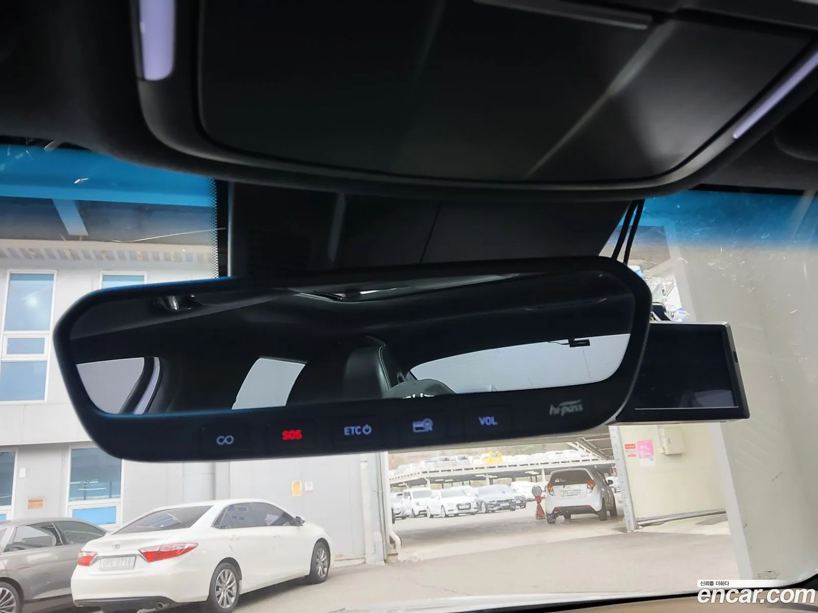 Genesis G70 2018 — 11