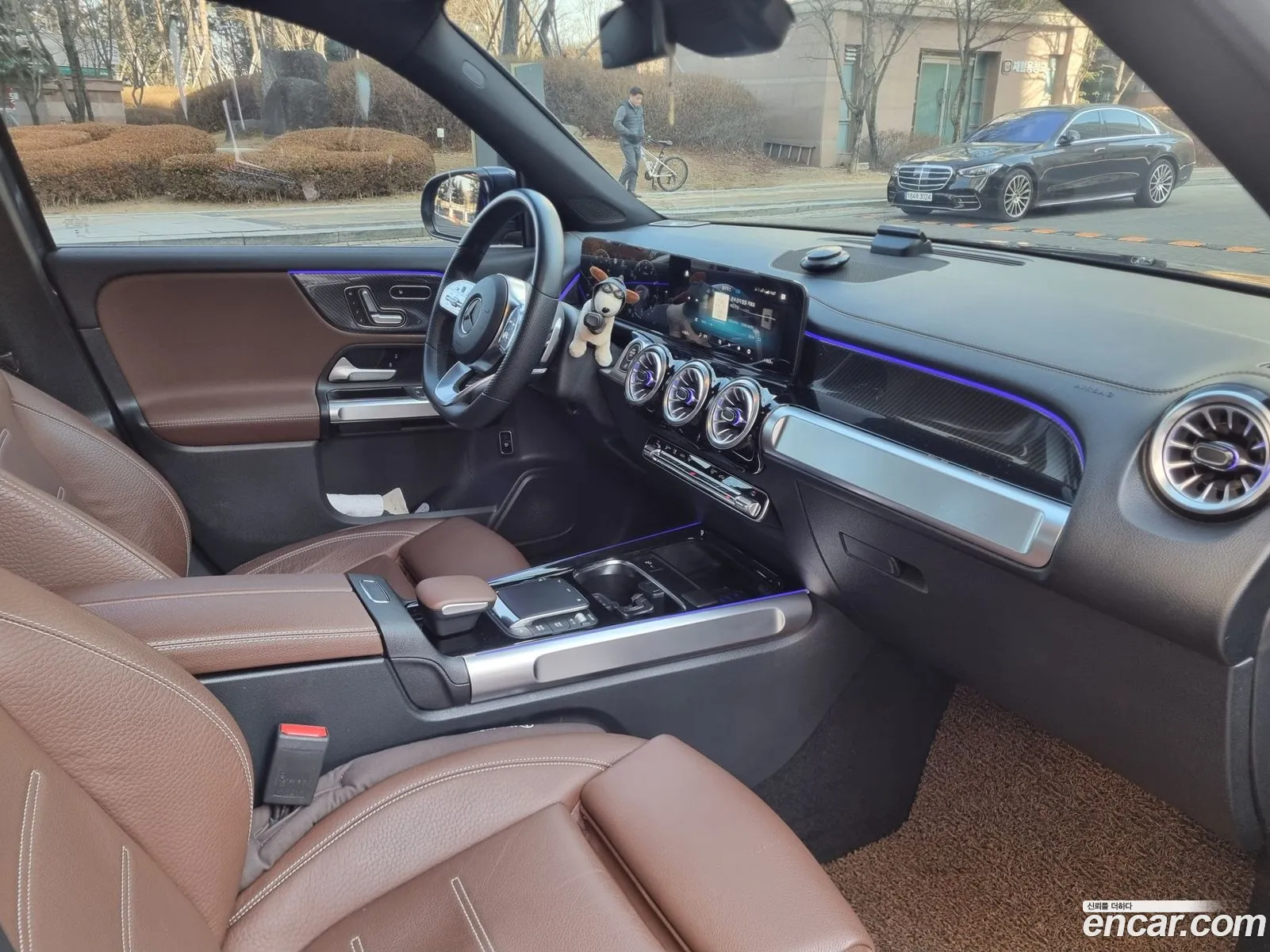 Mercedes-Benz GLB-Class X247 2023 — 8