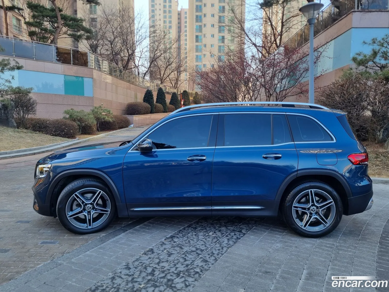 Mercedes-Benz GLB-Class X247 2023 — 14